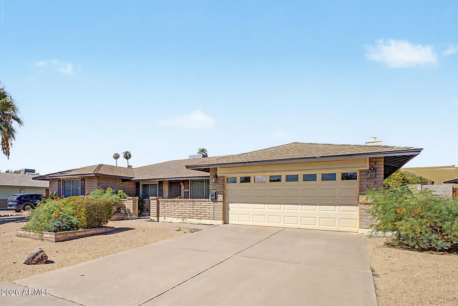 5820 S Bonarden Lane, Tempe, AZ 85283 — photo 8 of 42