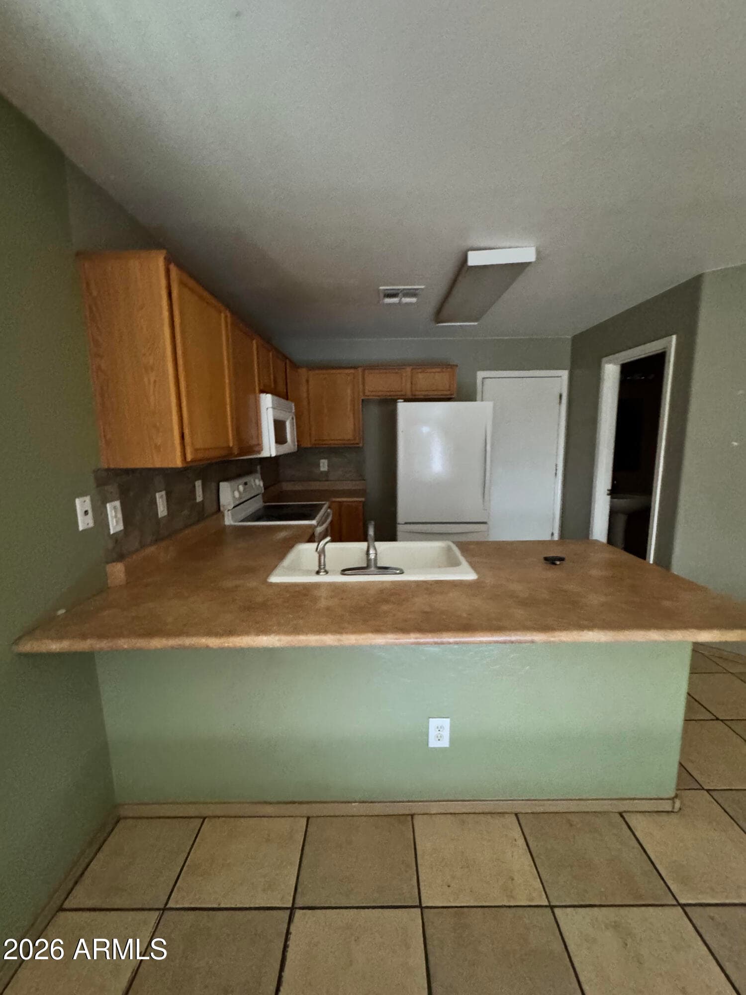 23747 N Desert Drive, Florence, AZ 85132 — photo 4 of 6