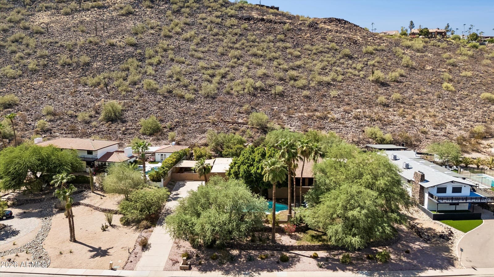 14018 N Coral Gables Drive, Phoenix, AZ 85023 — photo 7 of 72