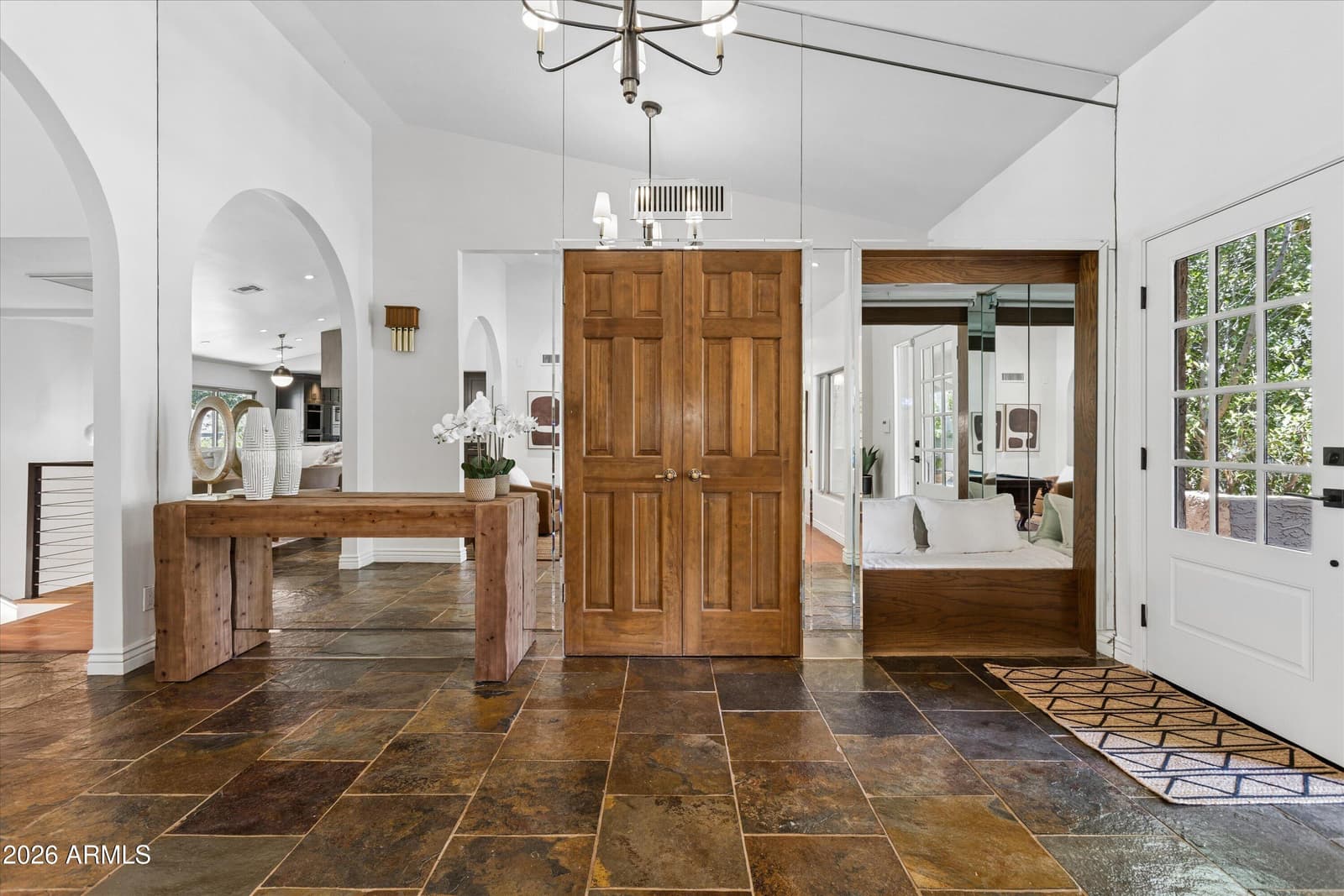14018 N Coral Gables Drive, Phoenix, AZ 85023 — photo 10 of 72