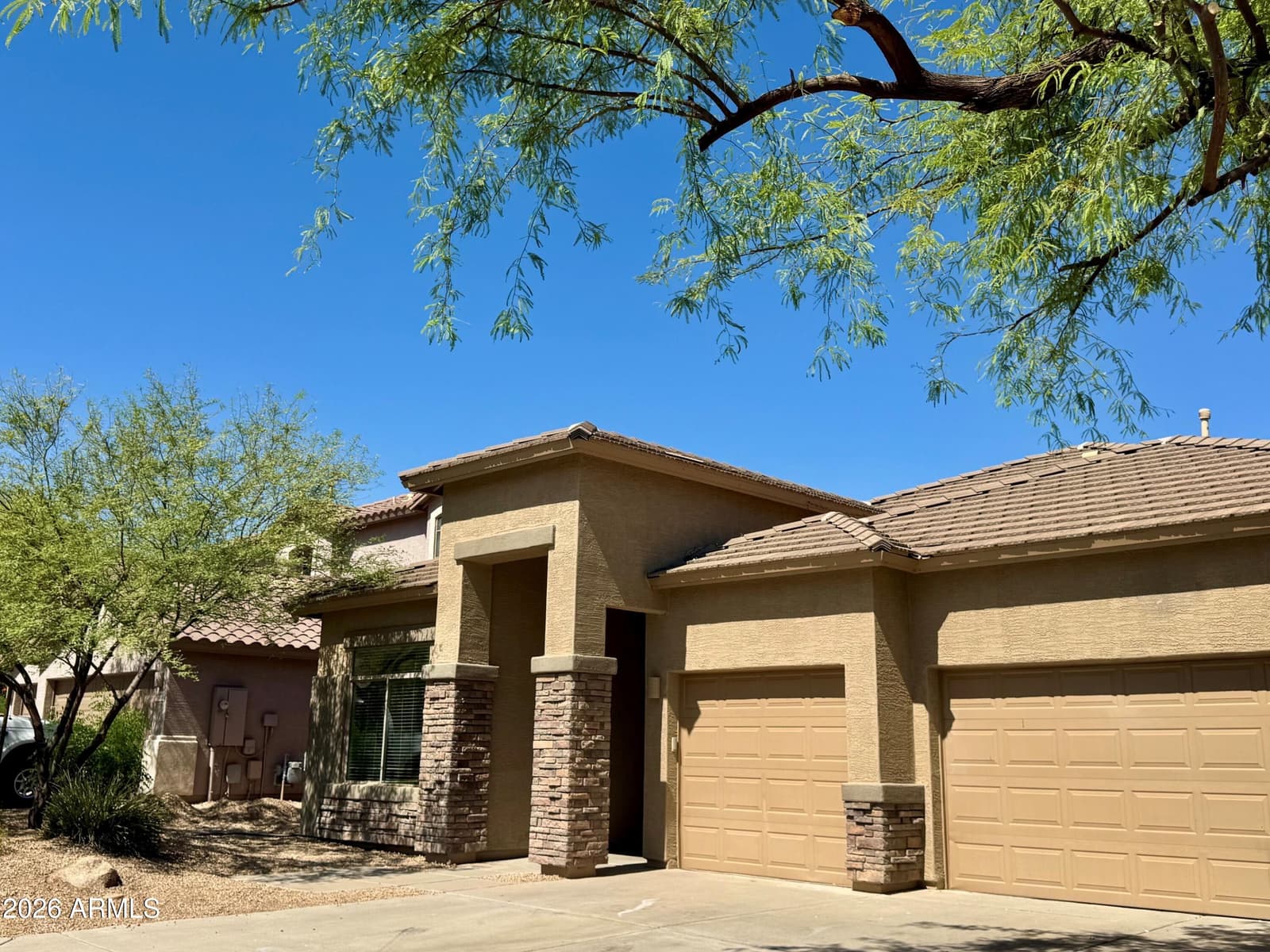 8364 W Molly Lane, Peoria, AZ 85383 — photo 2 of 6