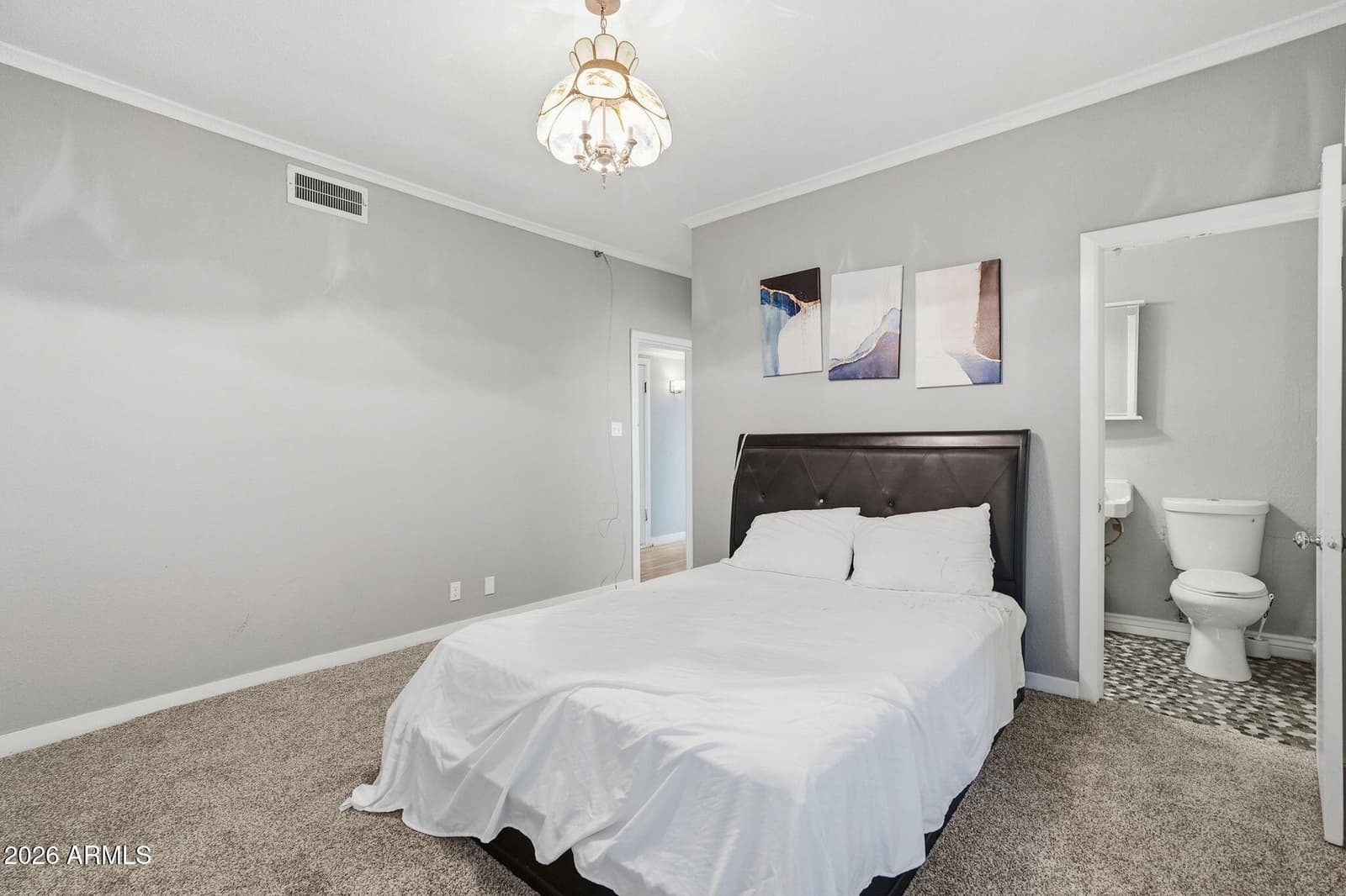 218 N Washington Street, Chandler, AZ 85225 — photo 11 of 44