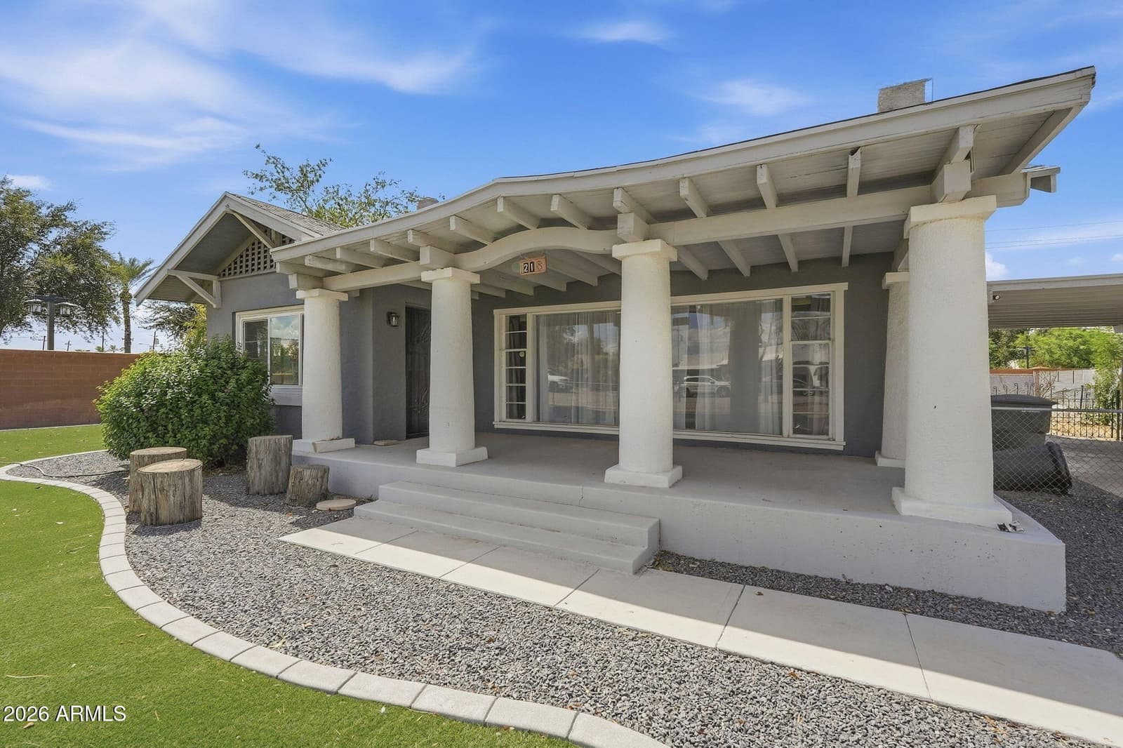 218 N Washington Street, Chandler, AZ 85225 — photo 4 of 44