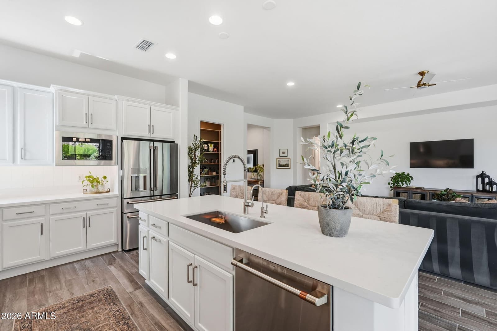 5643 S Dante, Mesa, AZ 85212 — photo 11 of 32