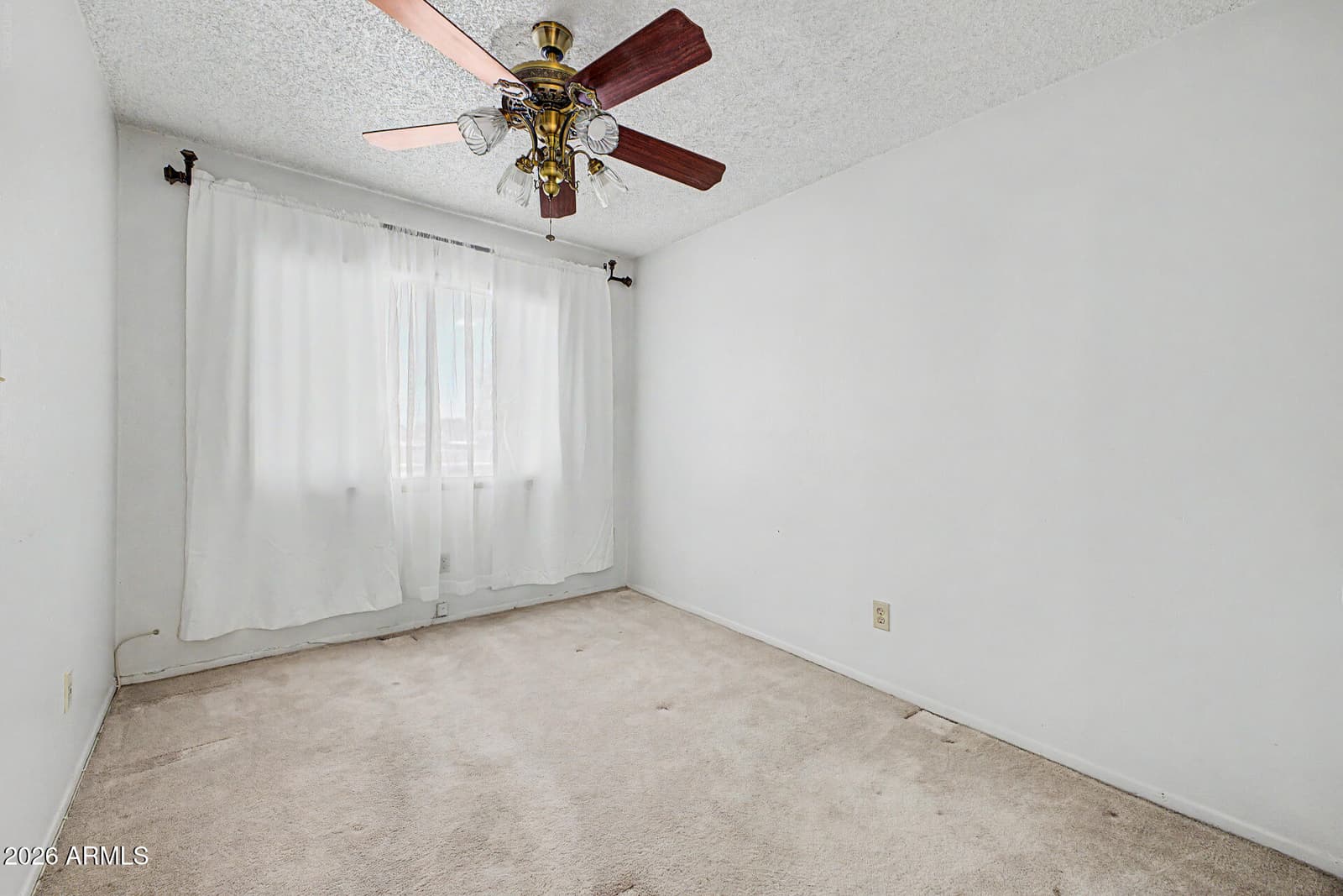 14221 N 54th Drive, Glendale, AZ 85306 — photo 13 of 32