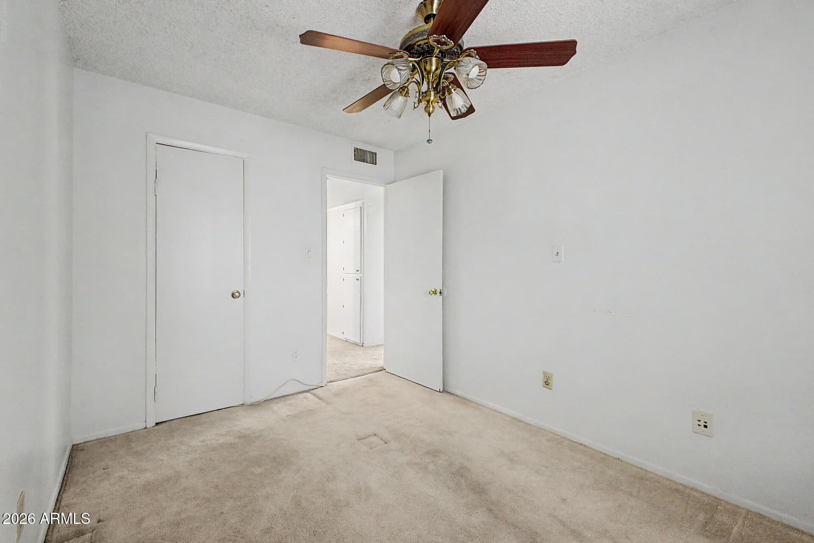 14221 N 54th Drive, Glendale, AZ 85306 — photo 14 of 32