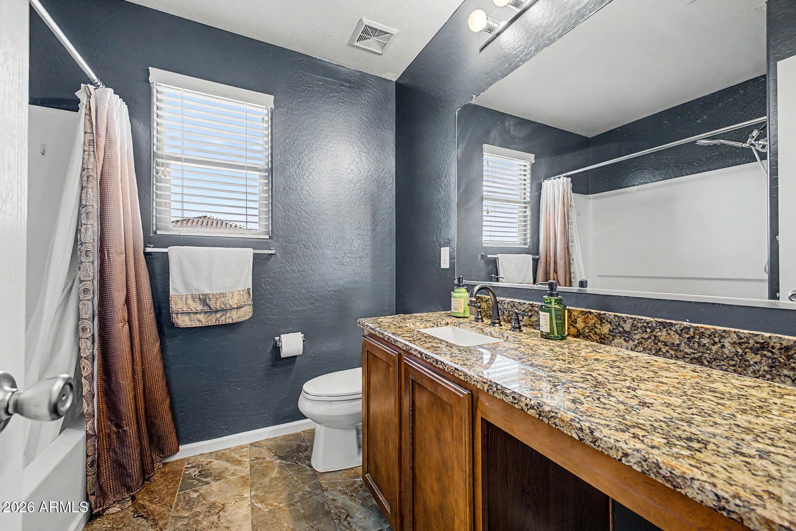 929 S Deerfield Lane, Gilbert, AZ 85296 — photo 15 of 26