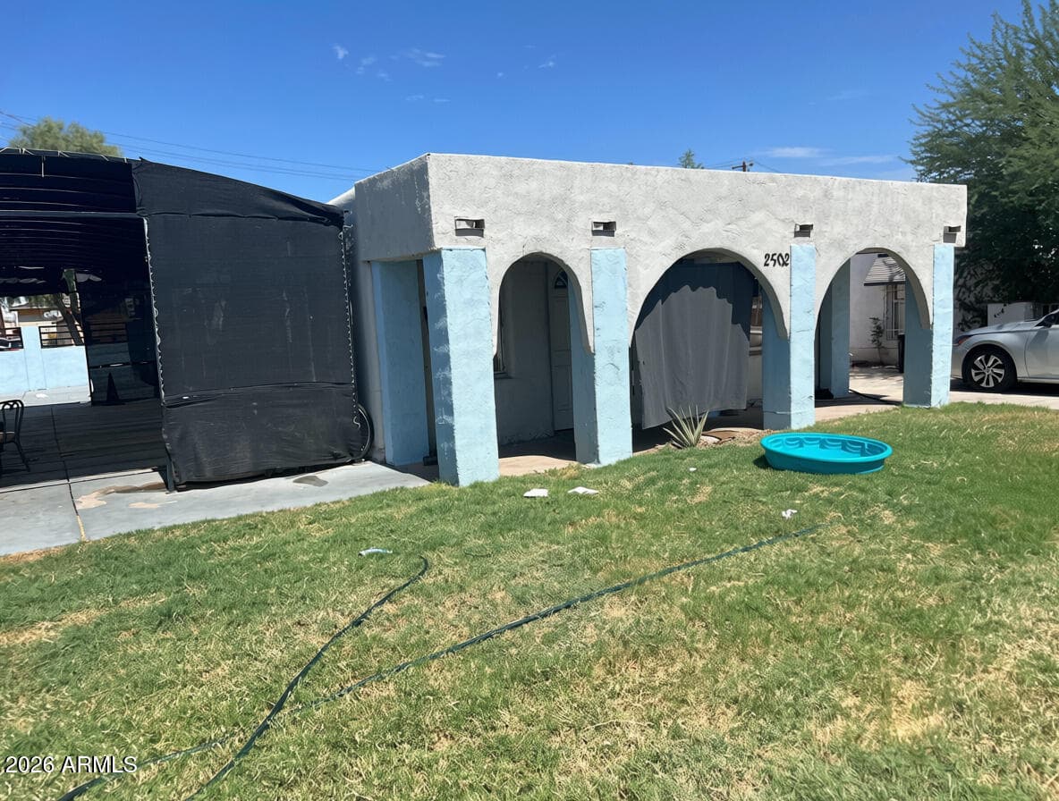 2502 E Adams Street, Phoenix, AZ 85034