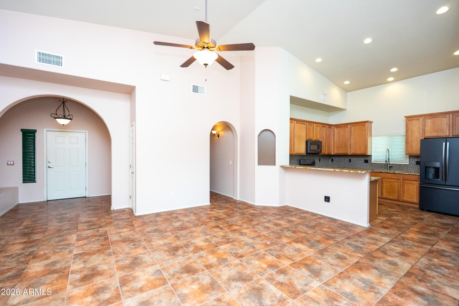 9374 S Avenida Mochuelo, Vail, AZ 85641 — photo 4 of 64