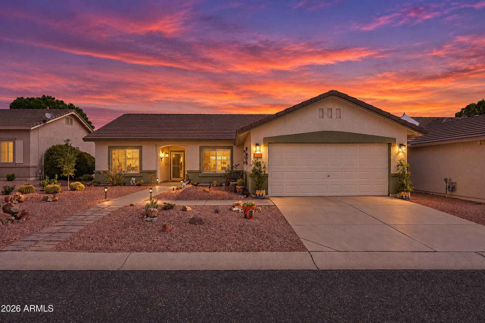 355 S Latigo Way, Cottonwood, AZ 86326 — photo 1 of 44