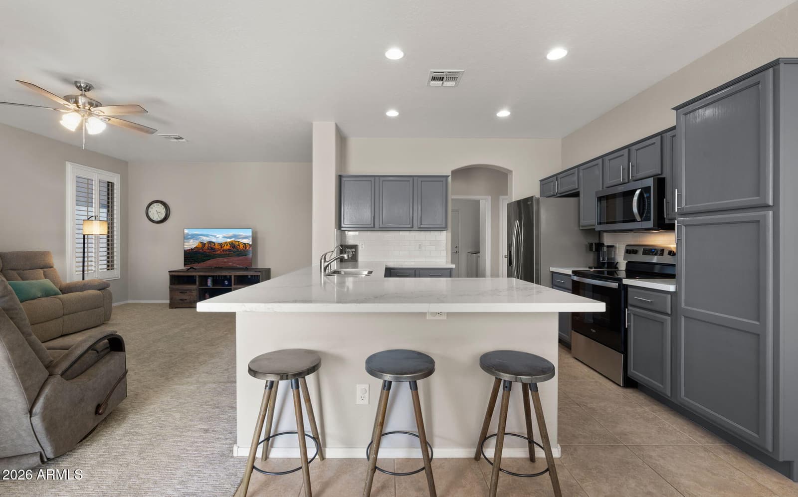 3605 E Meadowview Drive, Gilbert, AZ 85298 — photo 4 of 24