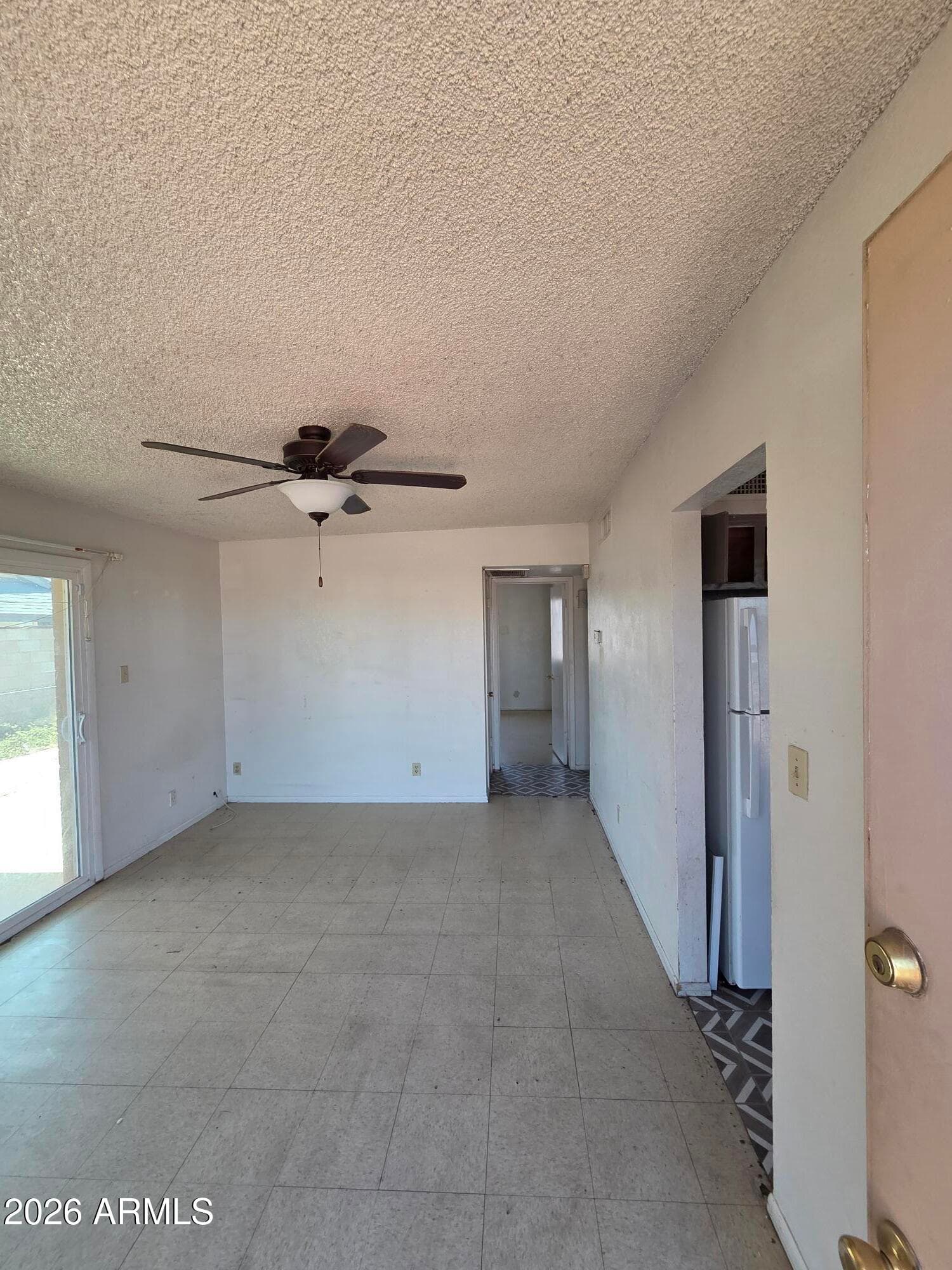 309 W Desert Drive, Phoenix, AZ 85041 — photo 3 of 11
