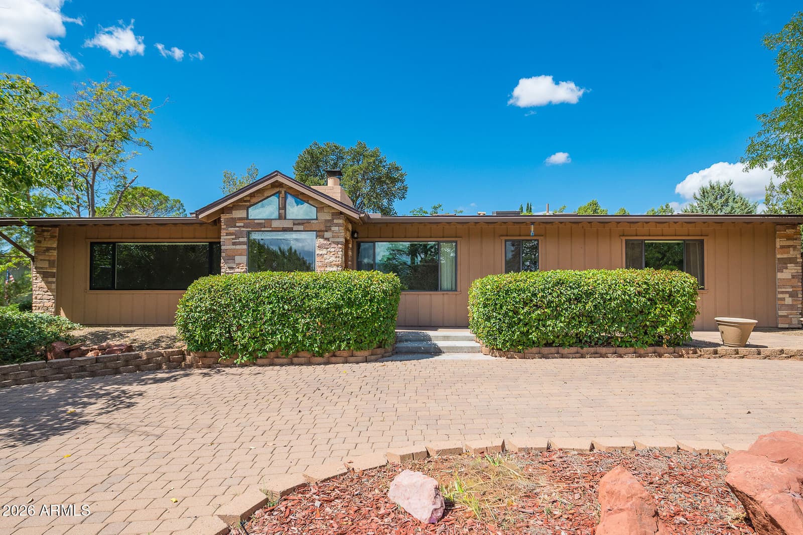 55 Thunderbird Drive, Sedona, AZ 86336 — photo 2 of 44
