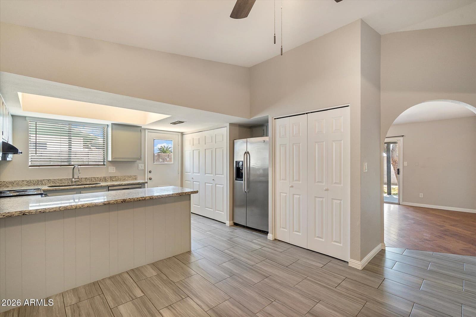 227 W Taro Lane, Phoenix, AZ 85027 — photo 7 of 20