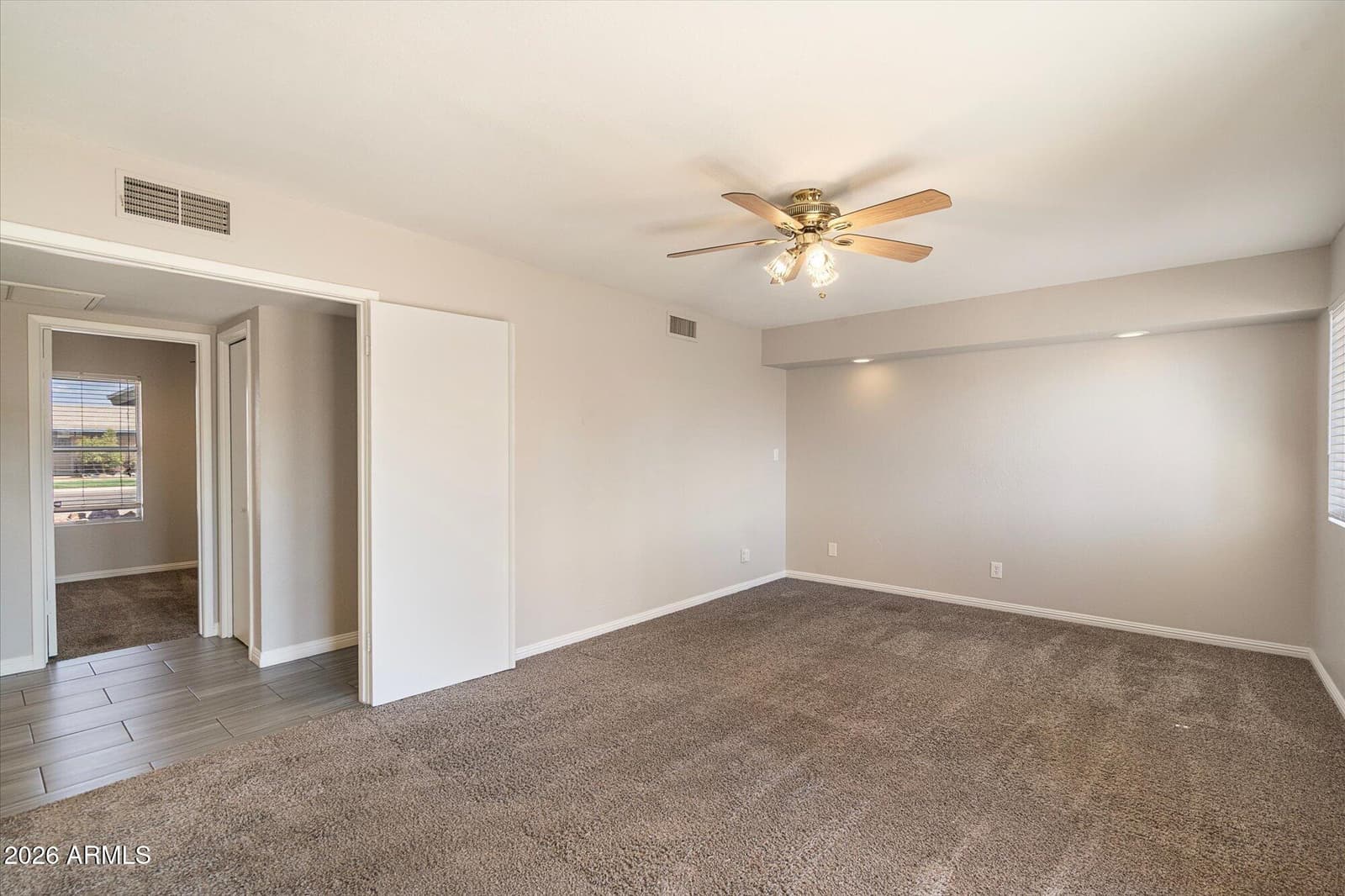 227 W Taro Lane, Phoenix, AZ 85027 — photo 10 of 20