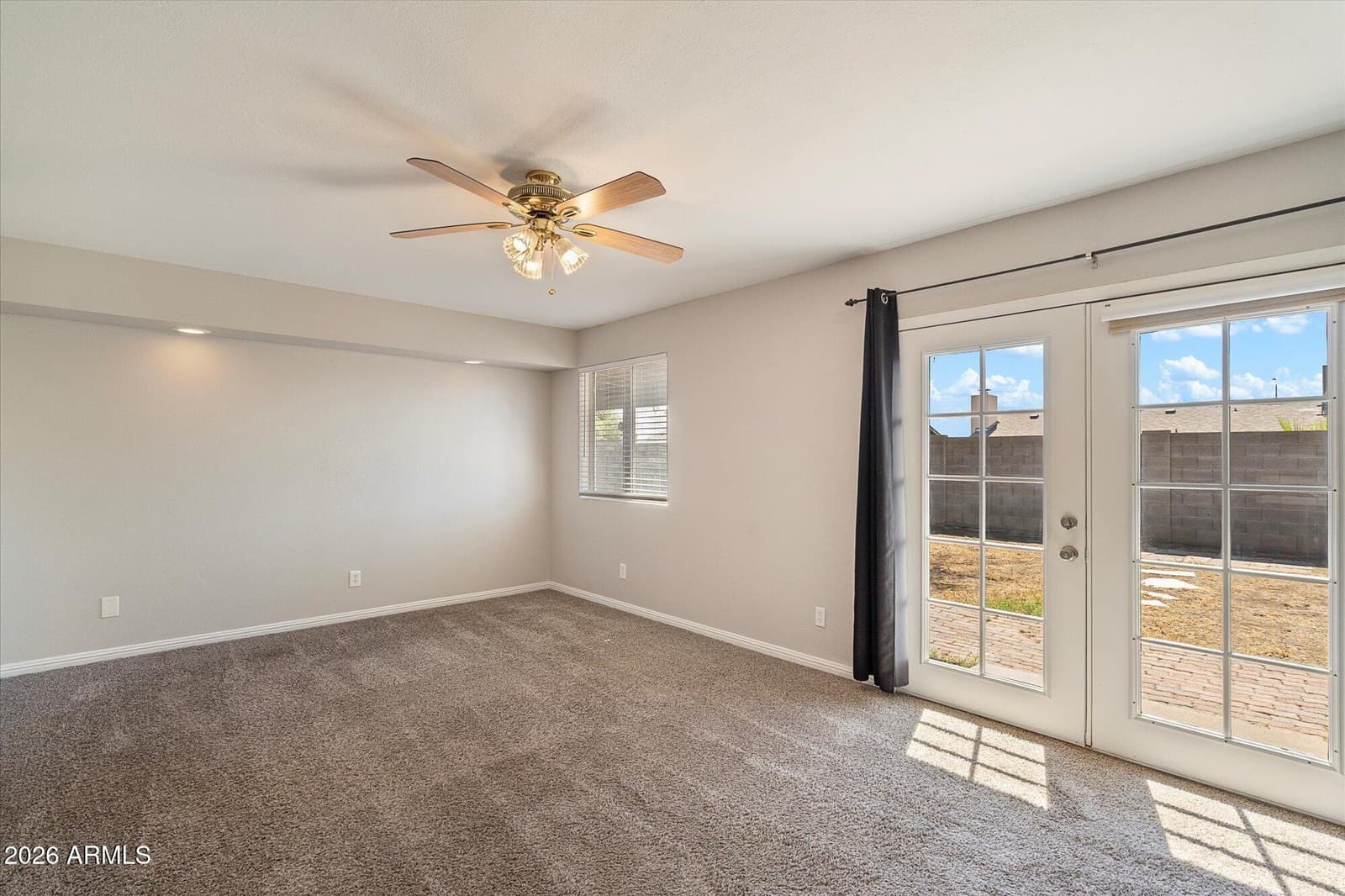 227 W Taro Lane, Phoenix, AZ 85027 — photo 12 of 20