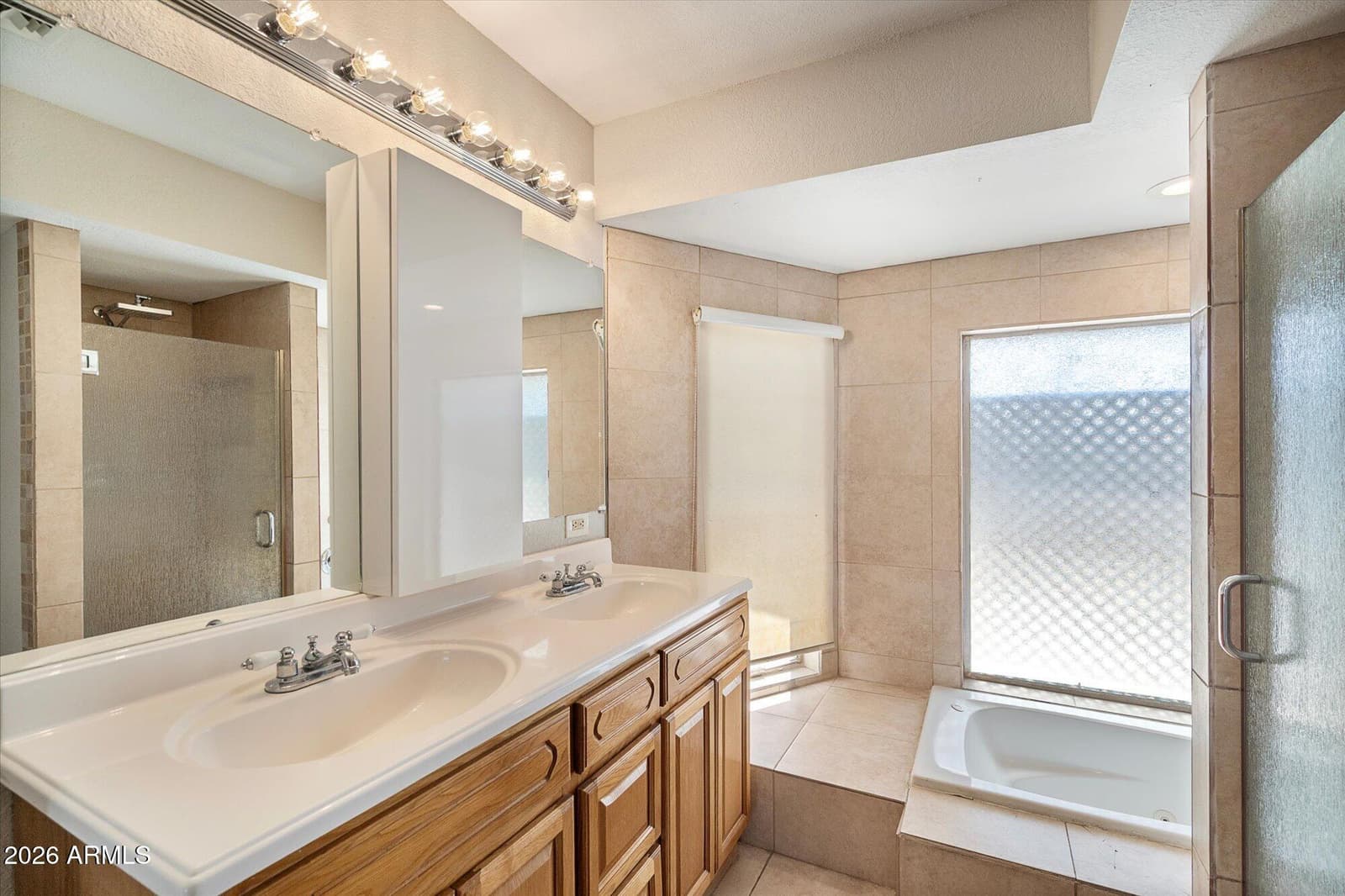 227 W Taro Lane, Phoenix, AZ 85027 — photo 13 of 20