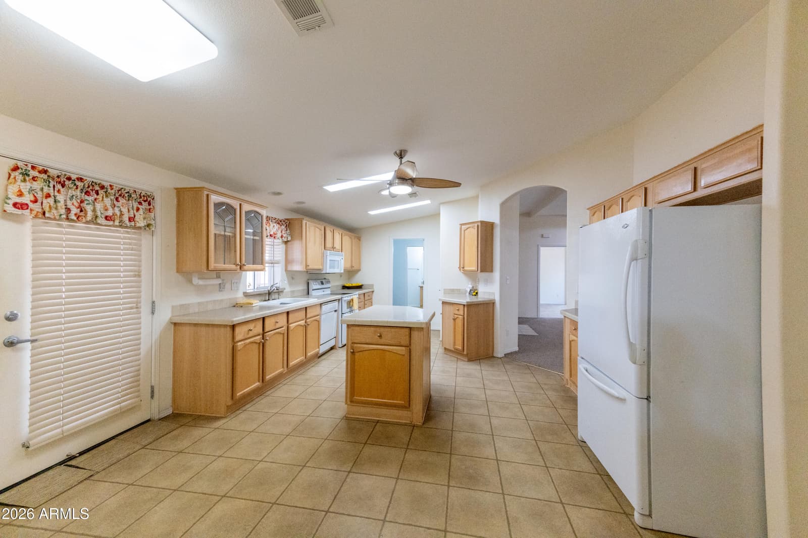 10037 E Twin Spurs Lane, Florence, AZ 85132 — photo 26 of 48