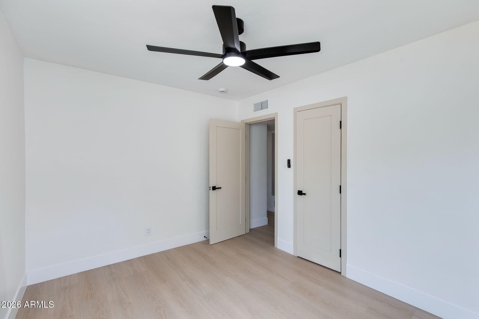 2513 E Turney Avenue, Phoenix, AZ 85016 — photo 24 of 34