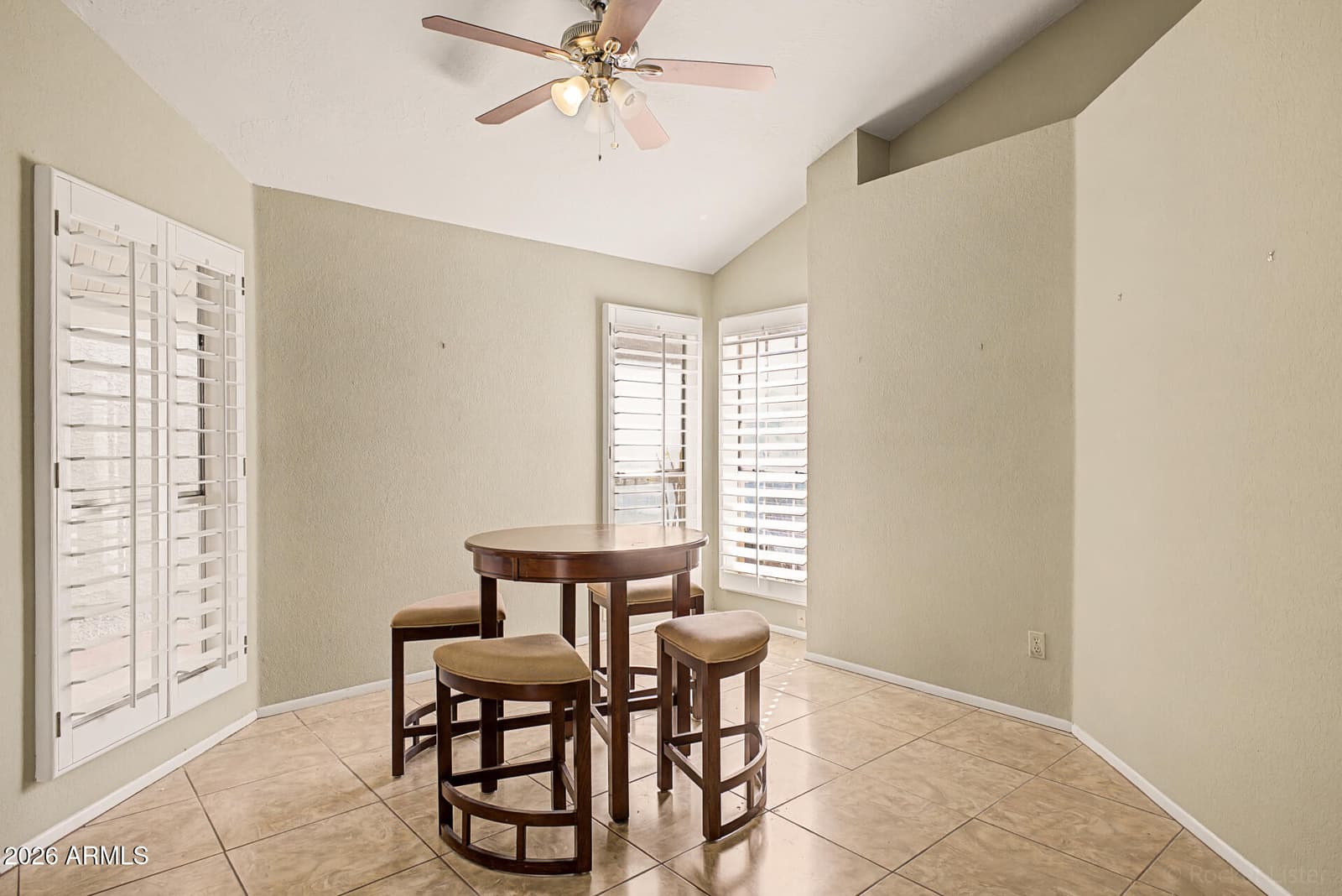 406 E Taro Lane, Phoenix, AZ 85024 — photo 5 of 29