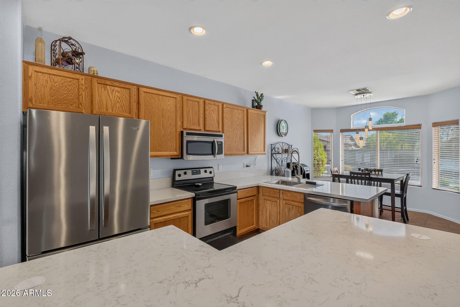 814 S 124th Avenue, Avondale, AZ 85323 — photo 4 of 52