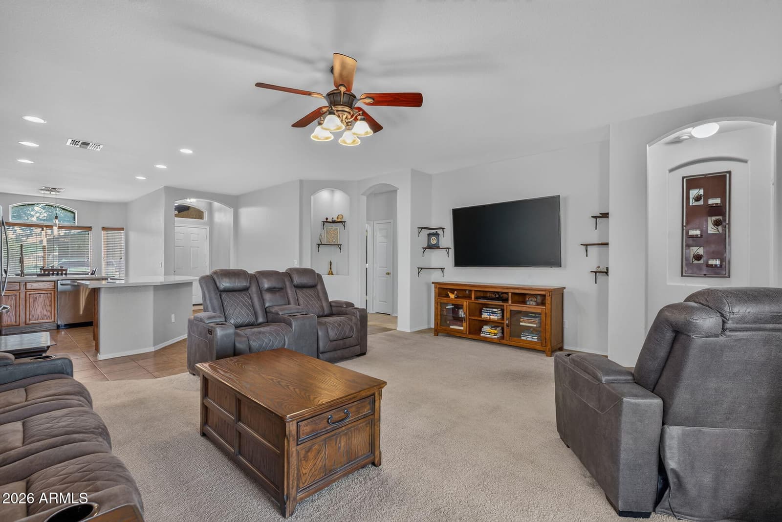 814 S 124th Avenue, Avondale, AZ 85323 — photo 18 of 52