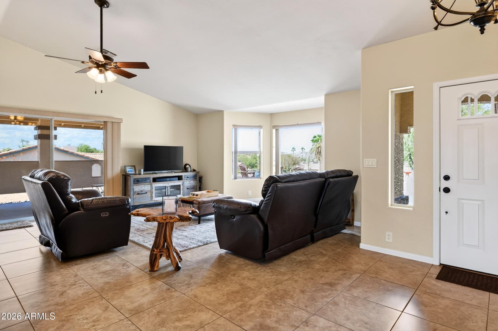 502 N Sierra Vista Drive, Wickenburg, AZ 85390 — photo 5 of 40