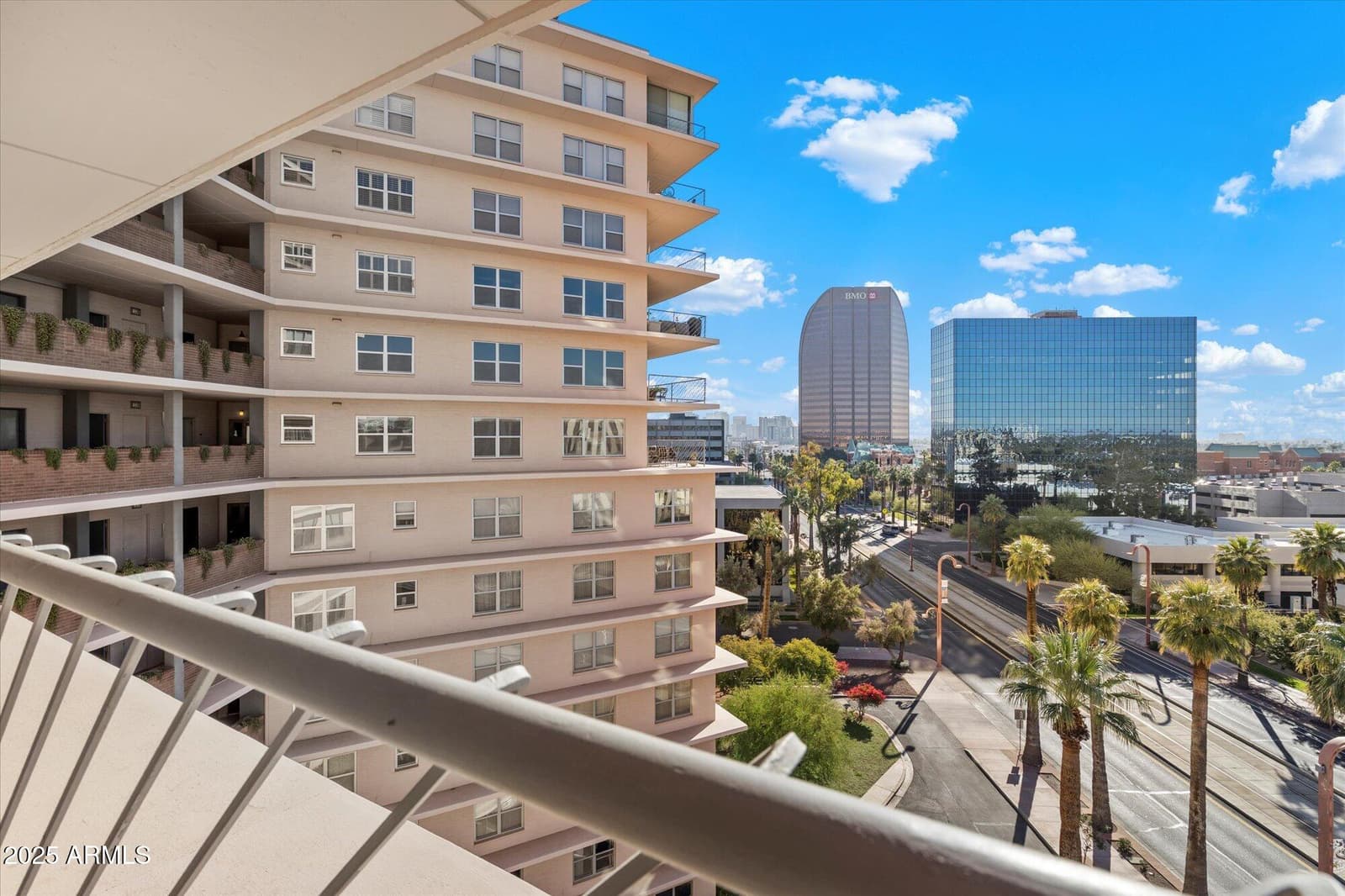 2201 N Central Avenue 8-C, Phoenix, AZ 85004 — photo 3 of 41