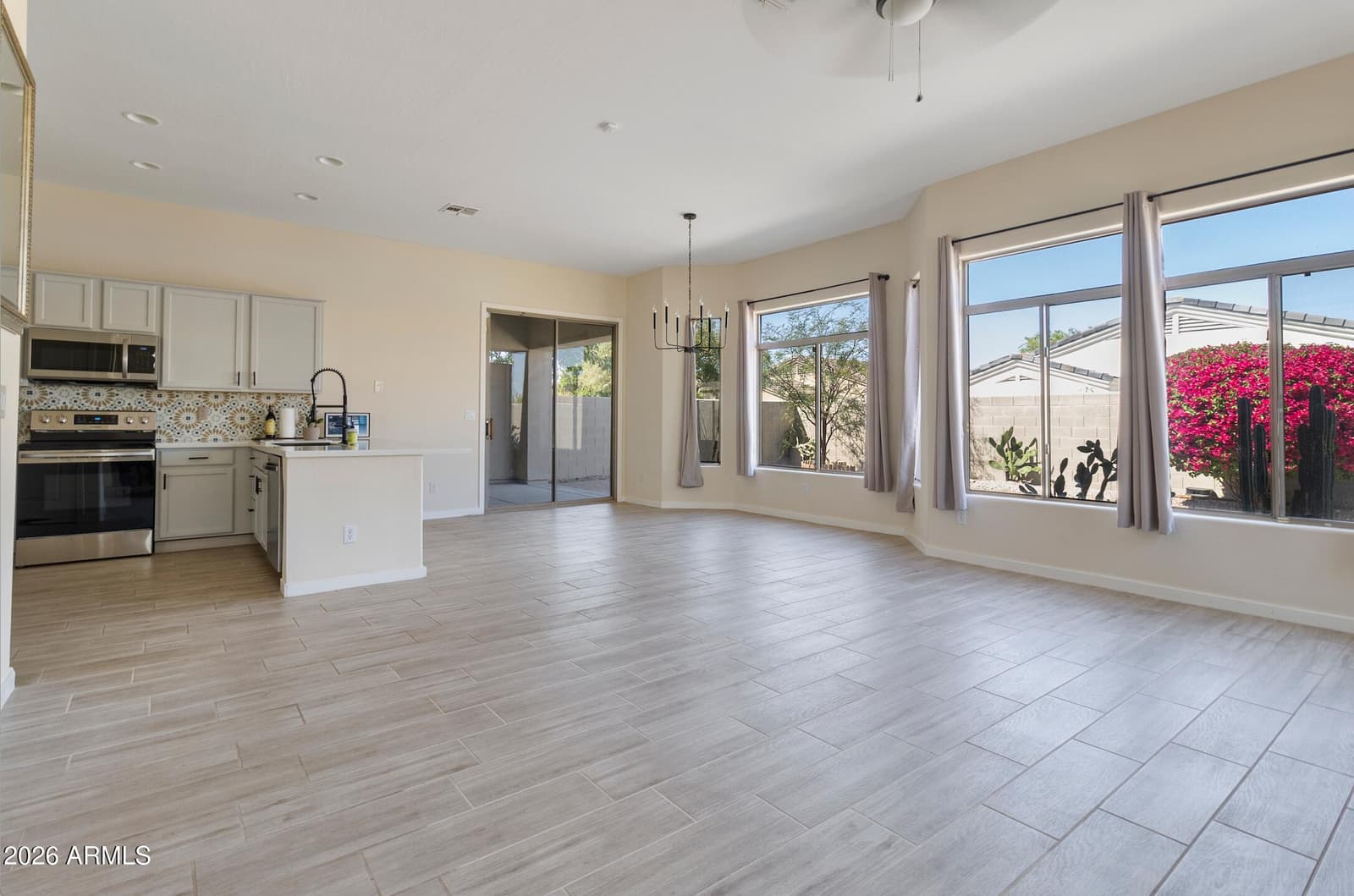 2224 E Fawn Drive, Phoenix, AZ 85042 — photo 16 of 45