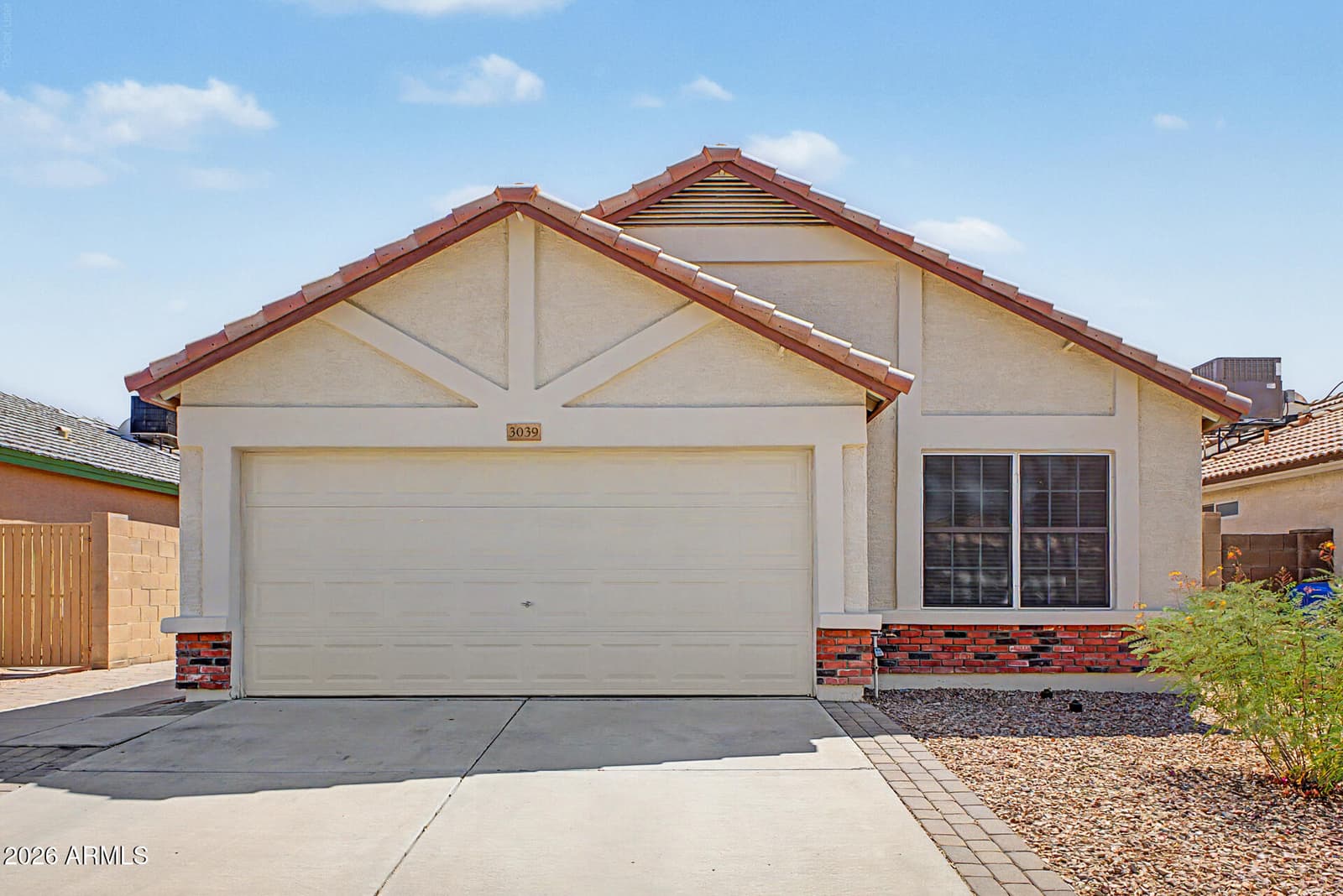 3039 W Matthew Drive, Phoenix, AZ 85027 — photo 1 of 34