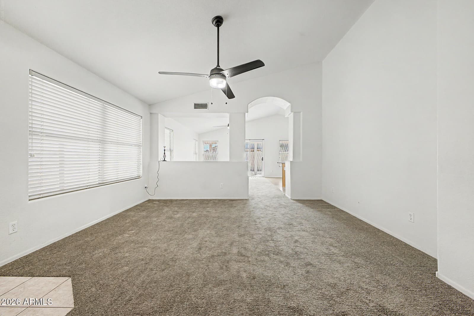3039 W Matthew Drive, Phoenix, AZ 85027 — photo 10 of 34