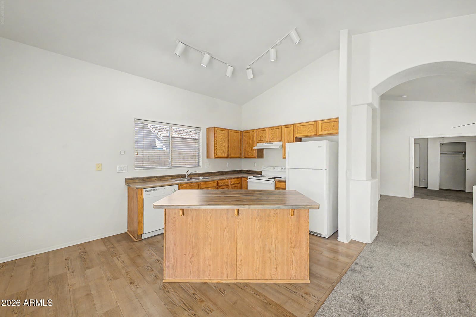 3039 W Matthew Drive, Phoenix, AZ 85027 — photo 15 of 34