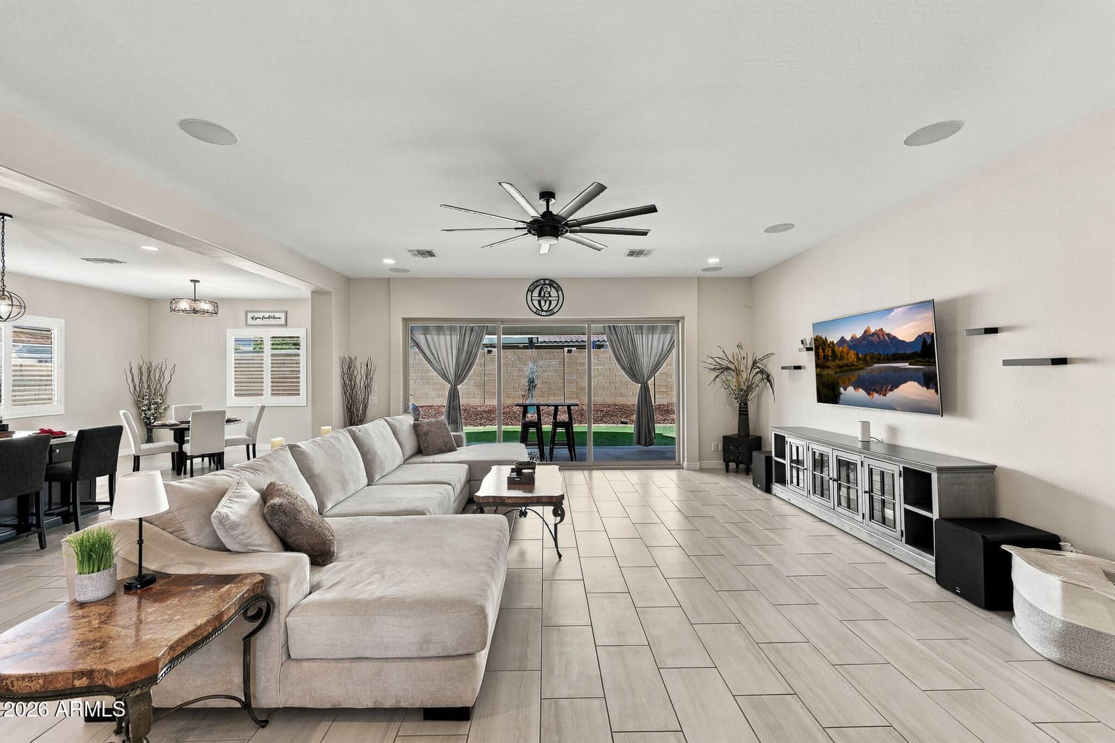 14054 W Desert Hollow Drive, Surprise, AZ 85387 — photo 17 of 44