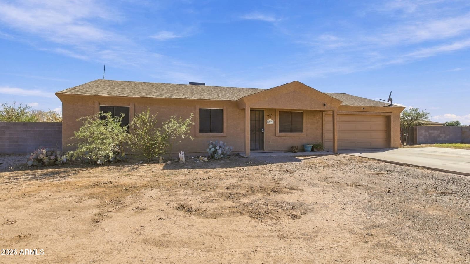 3527 E Batten Road, Eloy, AZ 85131 — photo 3 of 33