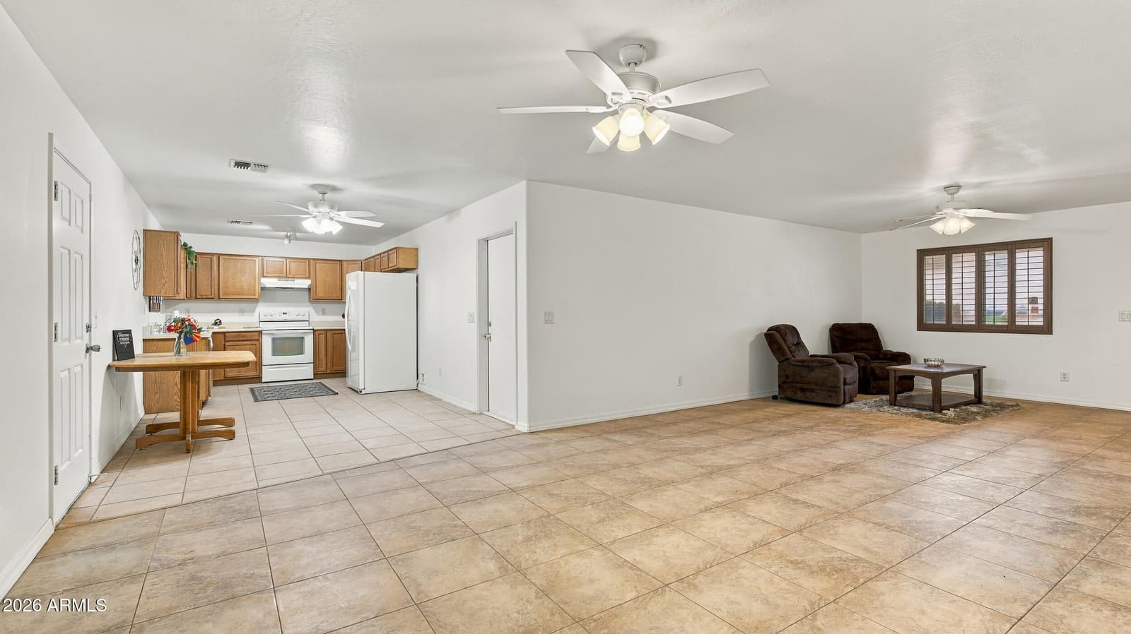 3527 E Batten Road, Eloy, AZ 85131 — photo 8 of 33