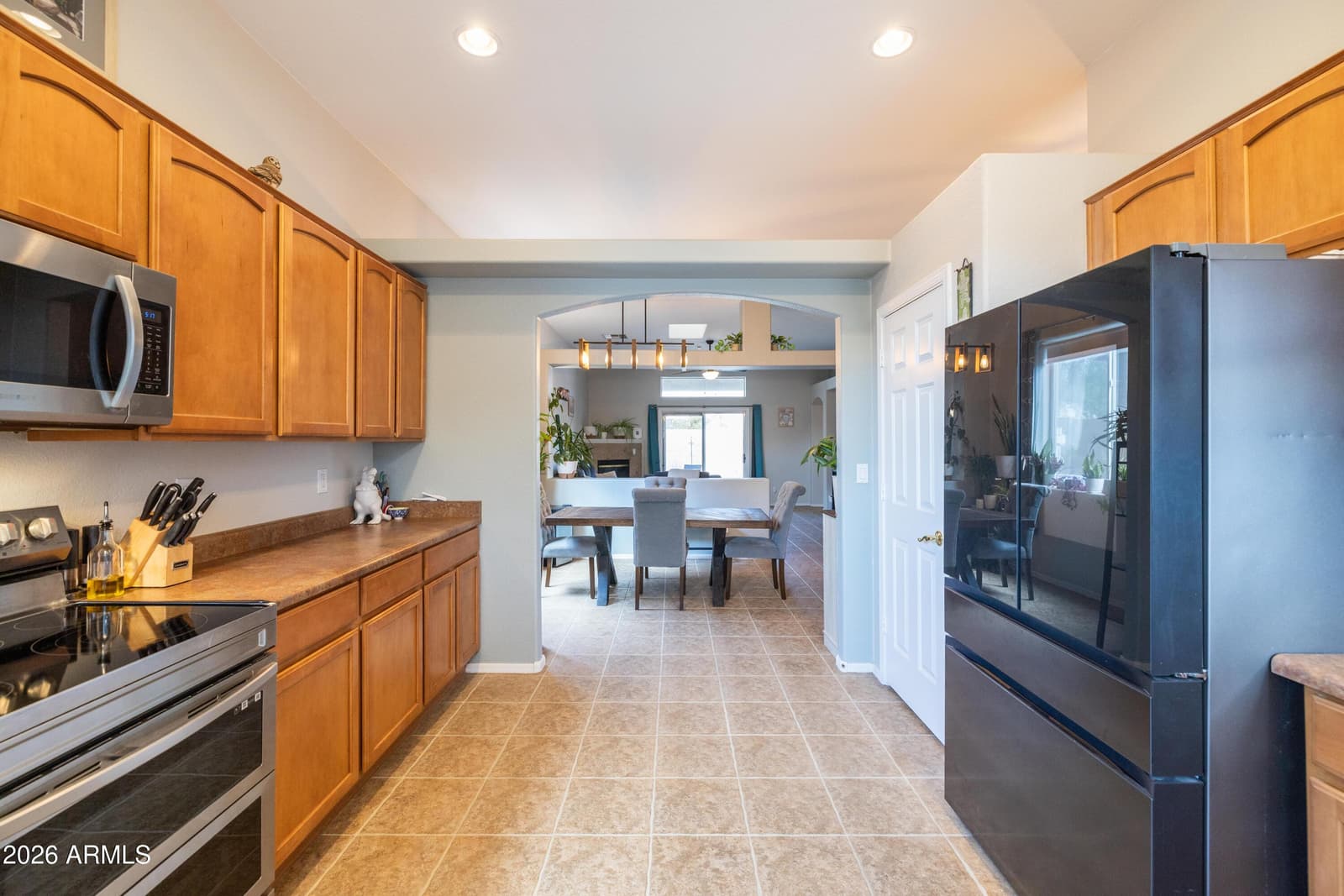 6512 S 5th Way, Phoenix, AZ 85042 — photo 15 of 56
