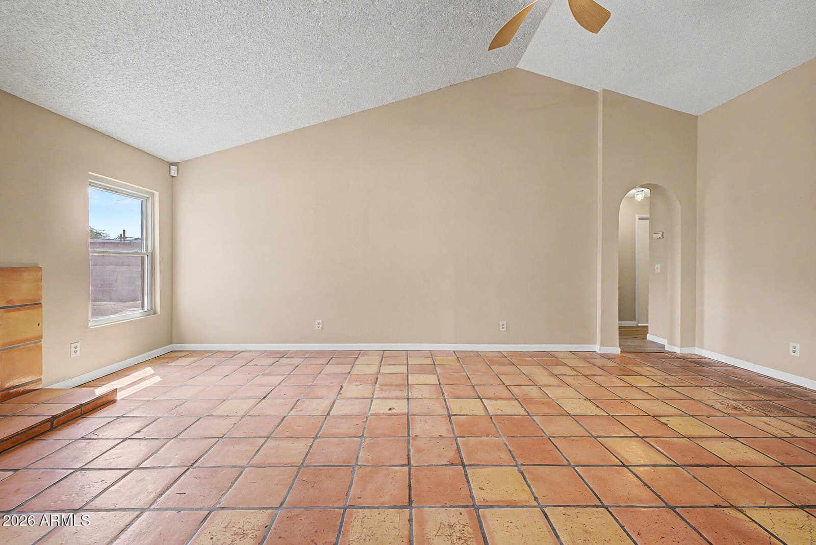 6433 W Kings Avenue, Glendale, AZ 85306 — photo 12 of 53
