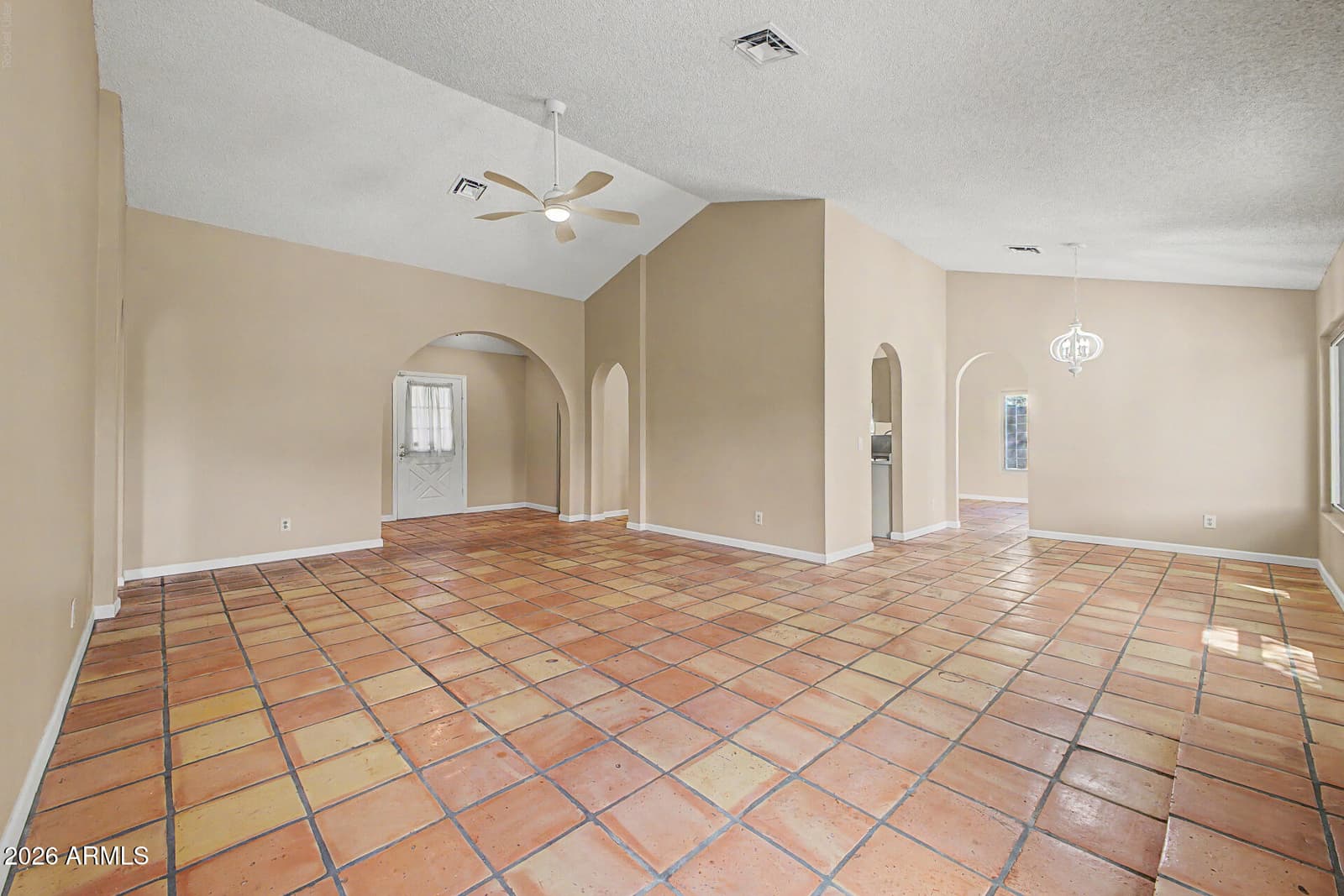 6433 W Kings Avenue, Glendale, AZ 85306 — photo 15 of 53
