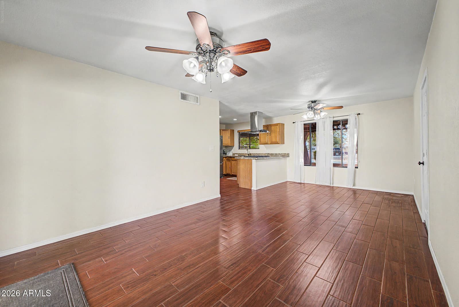 7200 W North Lane, Peoria, AZ 85345 — photo 12 of 47