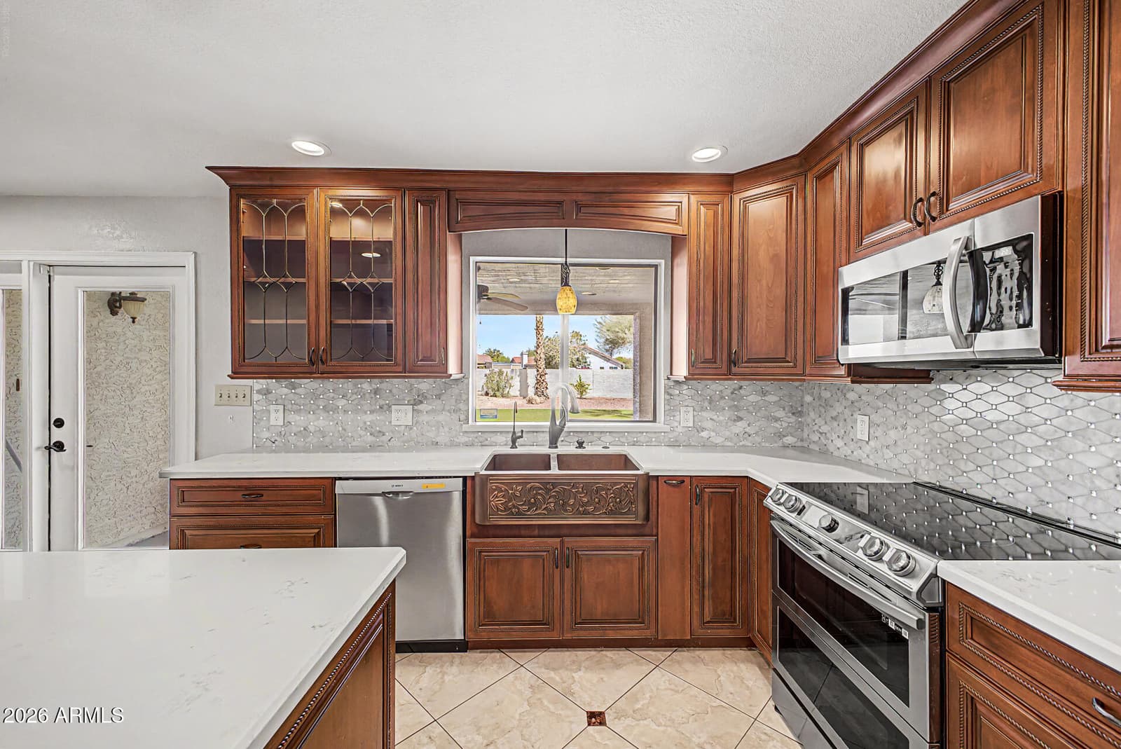 3922 E Goldfinch Gate Lane, Phoenix, AZ 85044 — photo 19 of 46