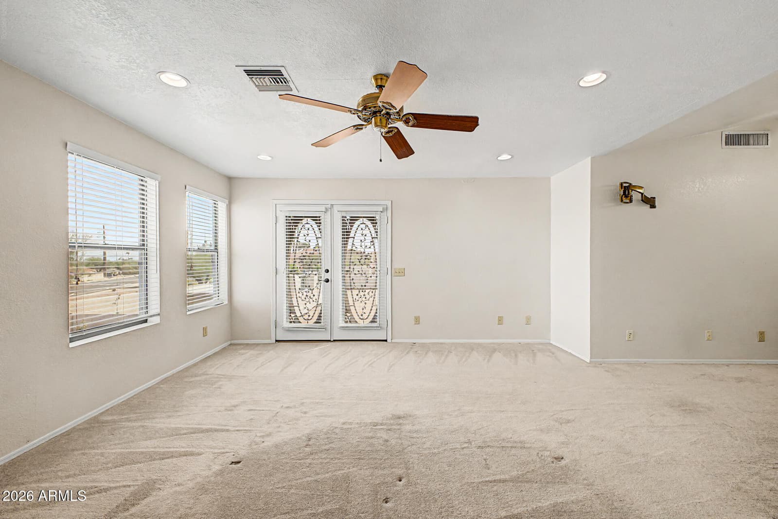 3922 E Goldfinch Gate Lane, Phoenix, AZ 85044 — photo 23 of 46