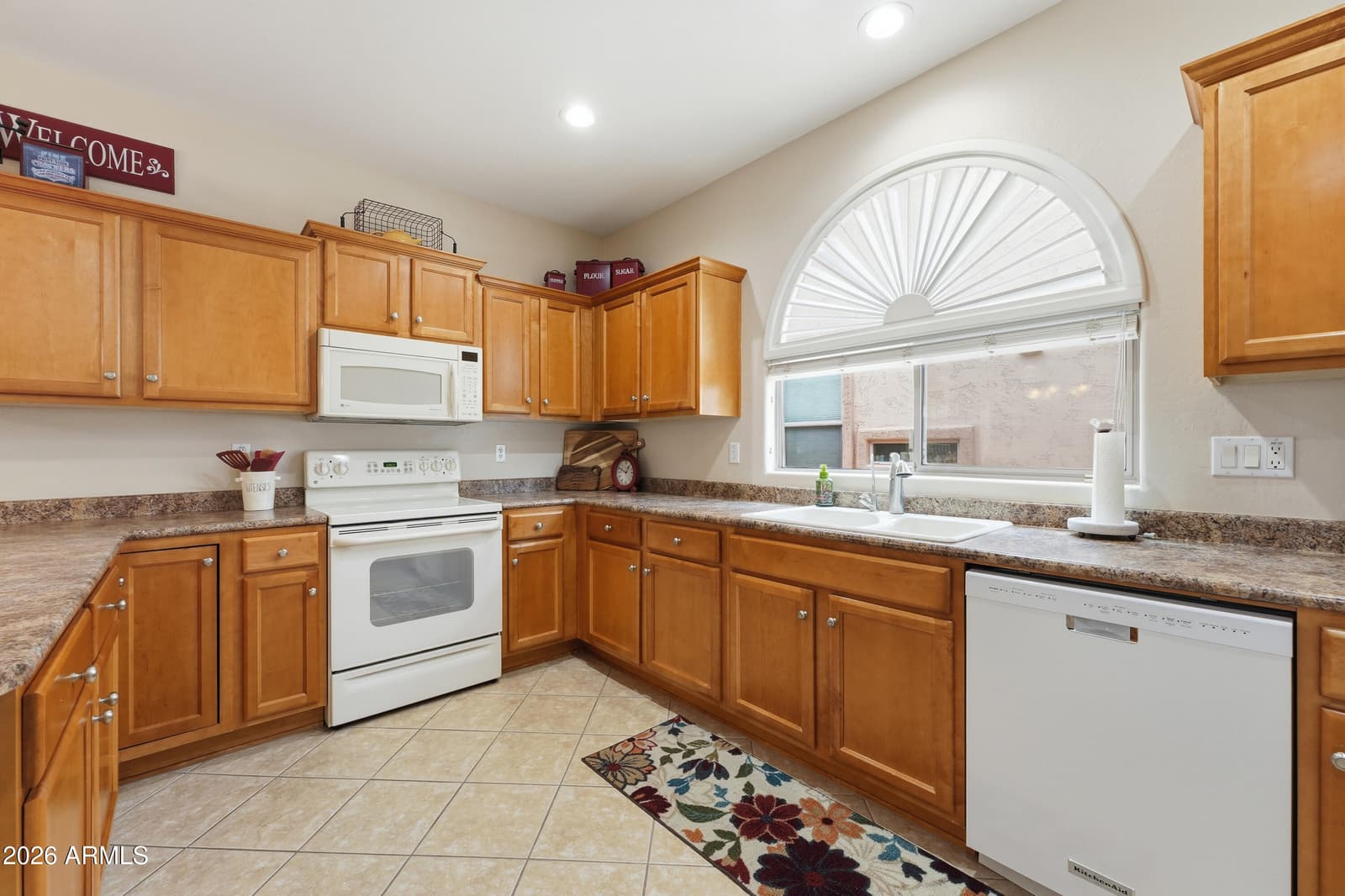 4073 E Carob Drive, Gilbert, AZ 85298 — photo 4 of 35