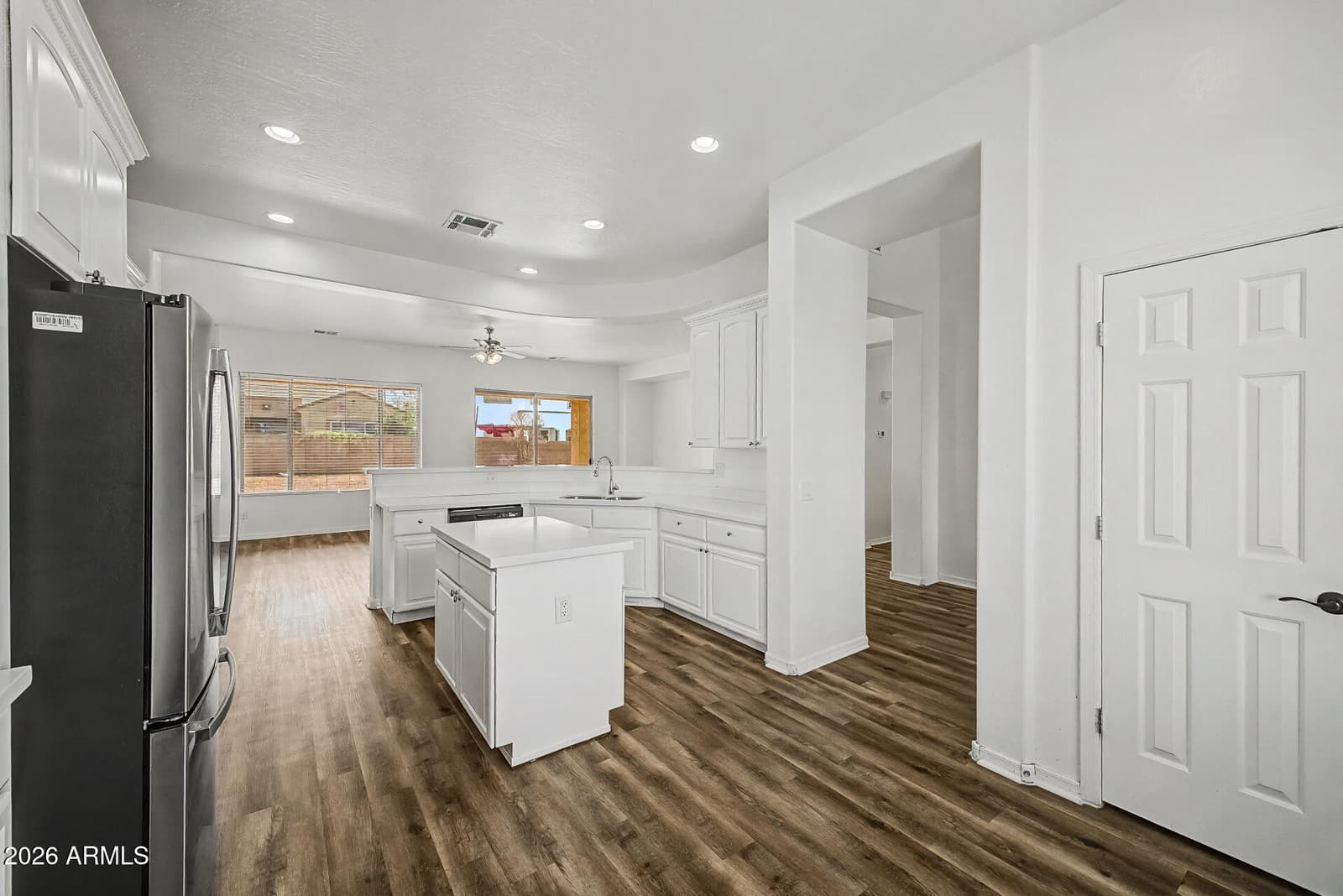 6893 S Black Hills Way, Chandler, AZ 85249 — photo 17 of 61