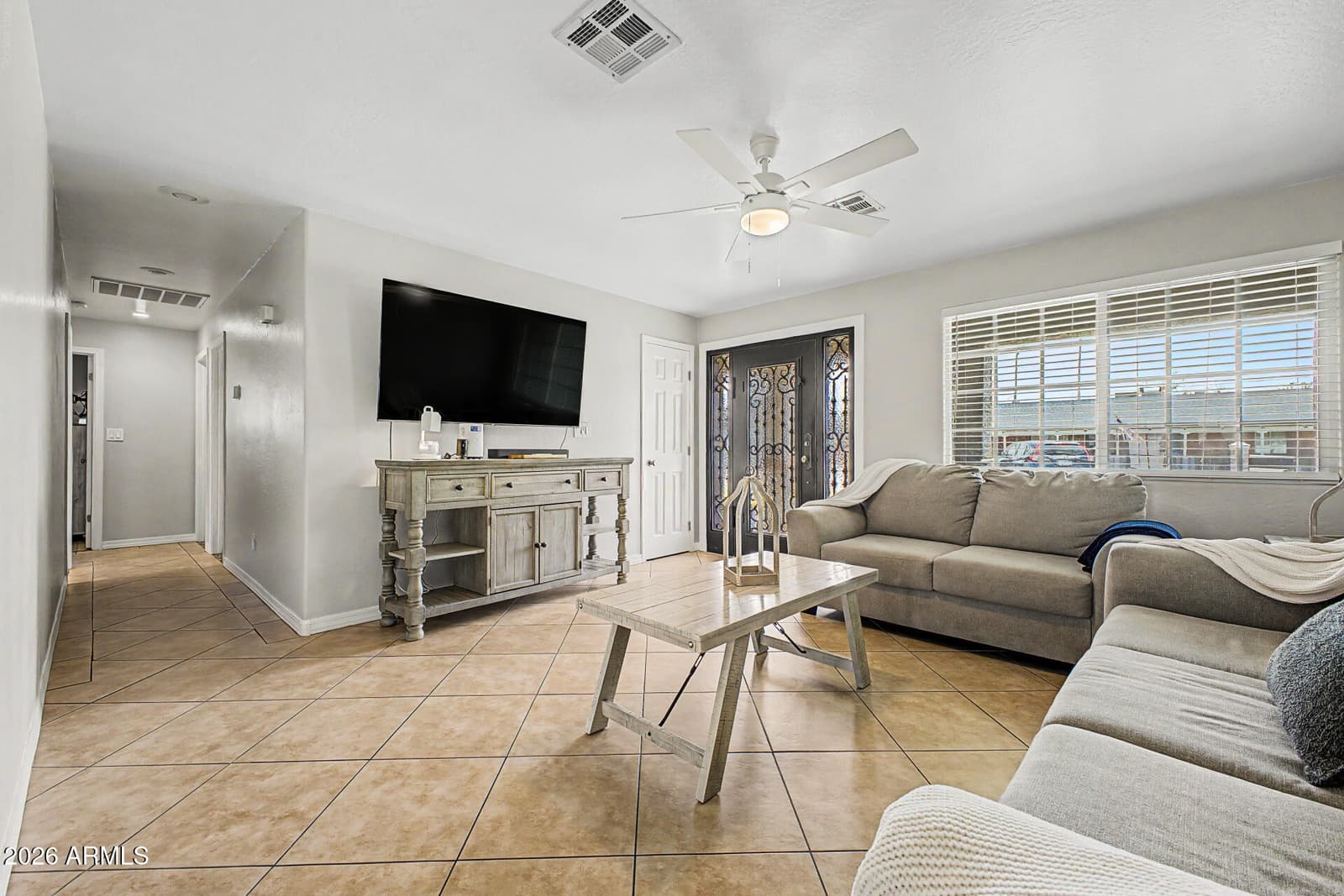 6228 W Pierson Street, Phoenix, AZ 85033 — photo 5 of 30