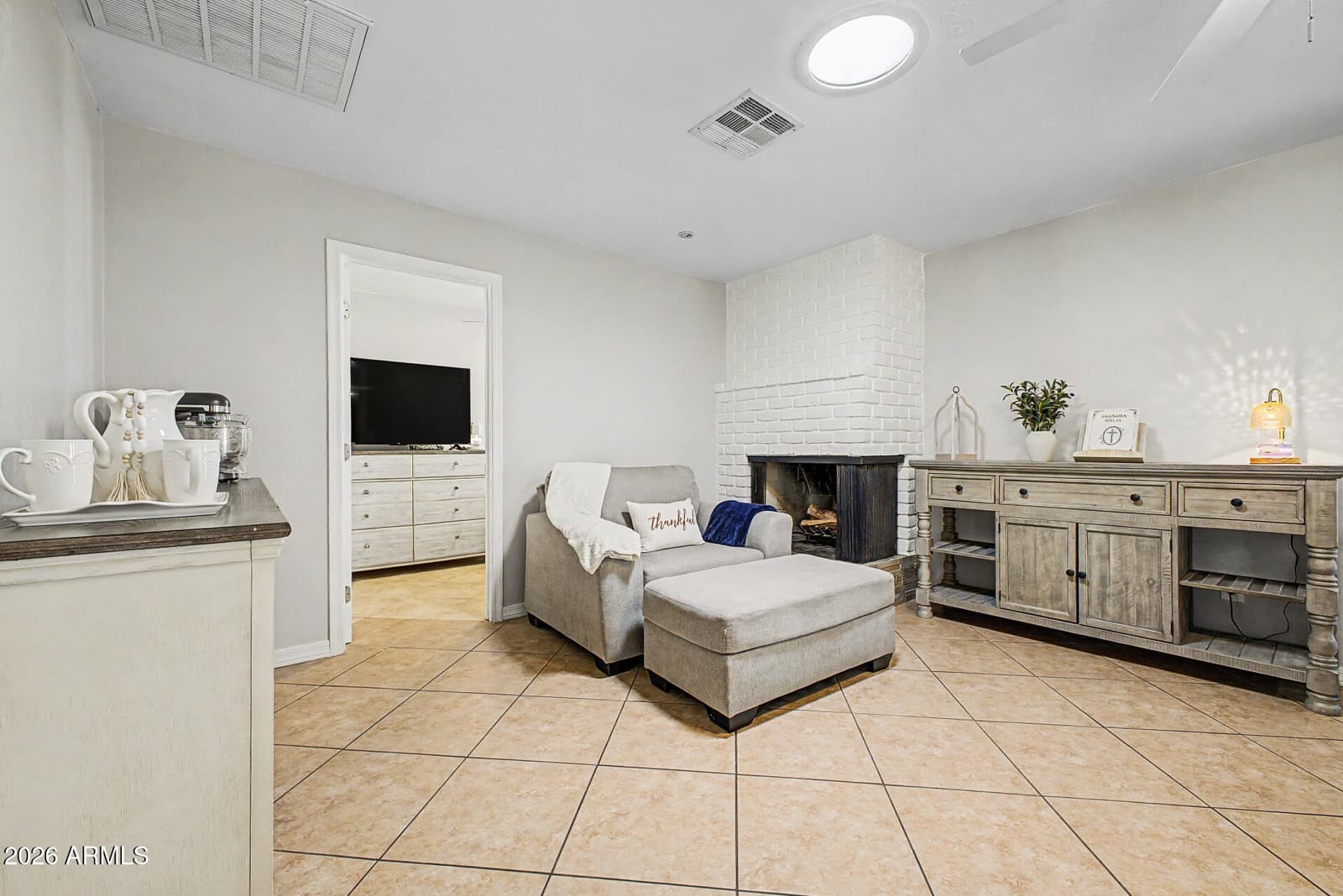 6228 W Pierson Street, Phoenix, AZ 85033 — photo 7 of 30