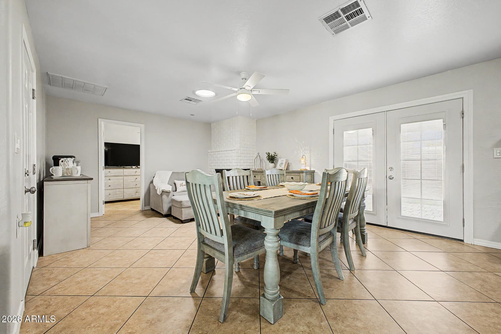 6228 W Pierson Street, Phoenix, AZ 85033 — photo 12 of 30