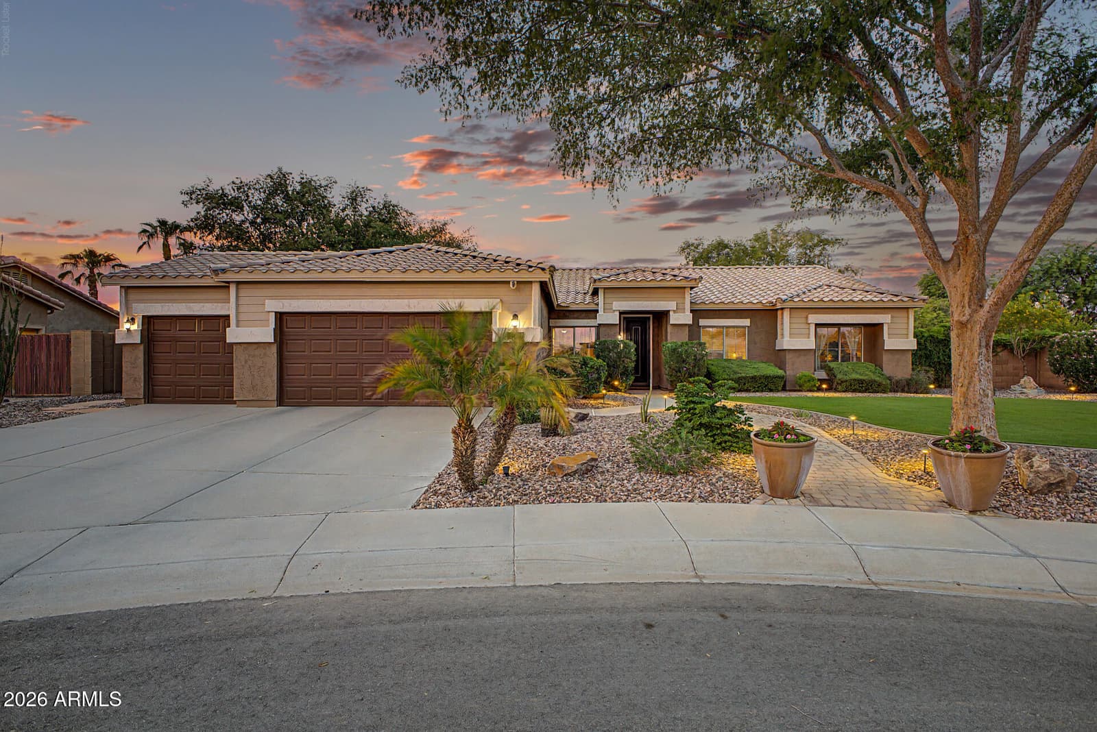 1200 E Horseshoe Drive, Chandler, AZ 85249 — photo 1 of 48