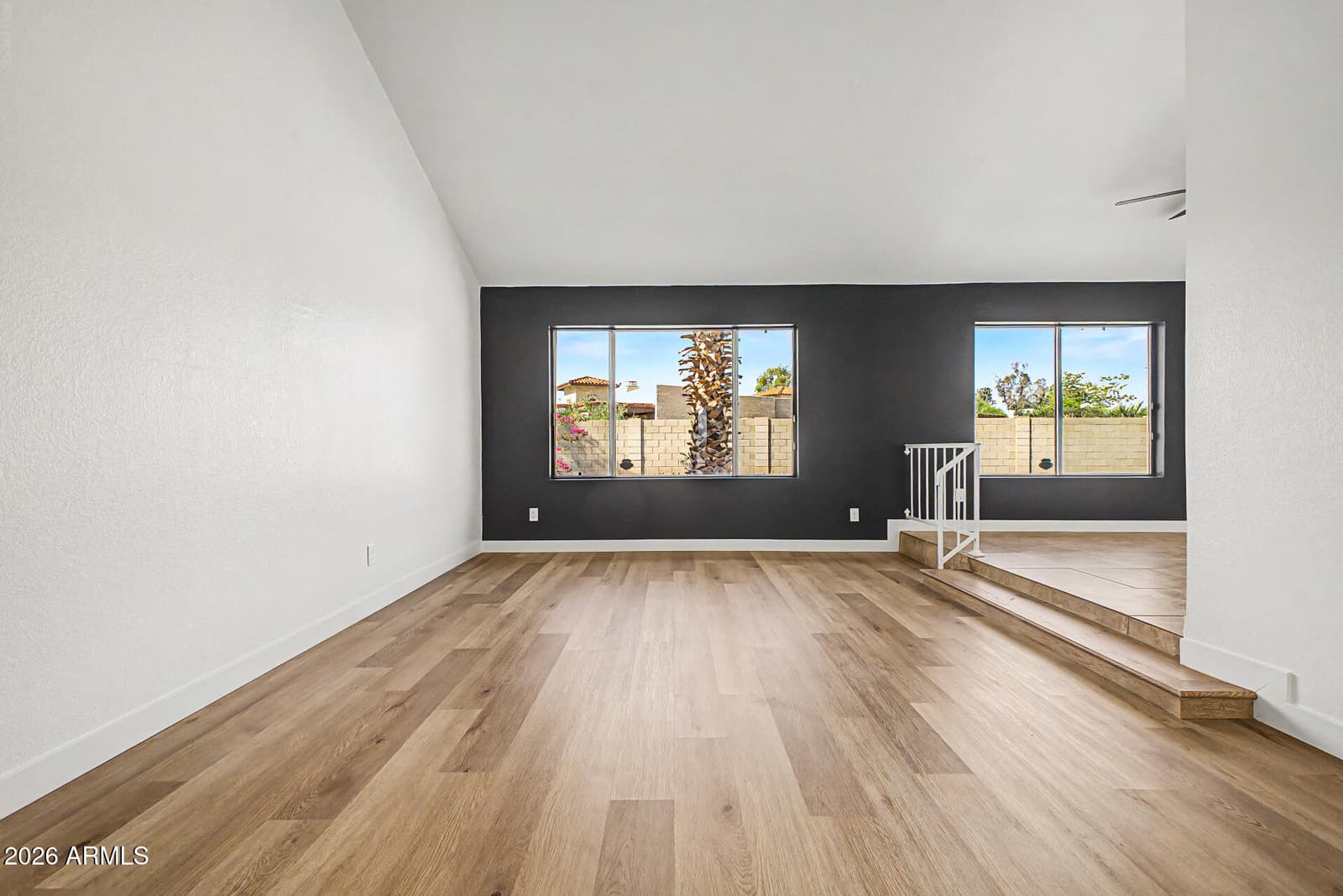 2910 W Sandra Terrace, Phoenix, AZ 85053 — photo 7 of 38