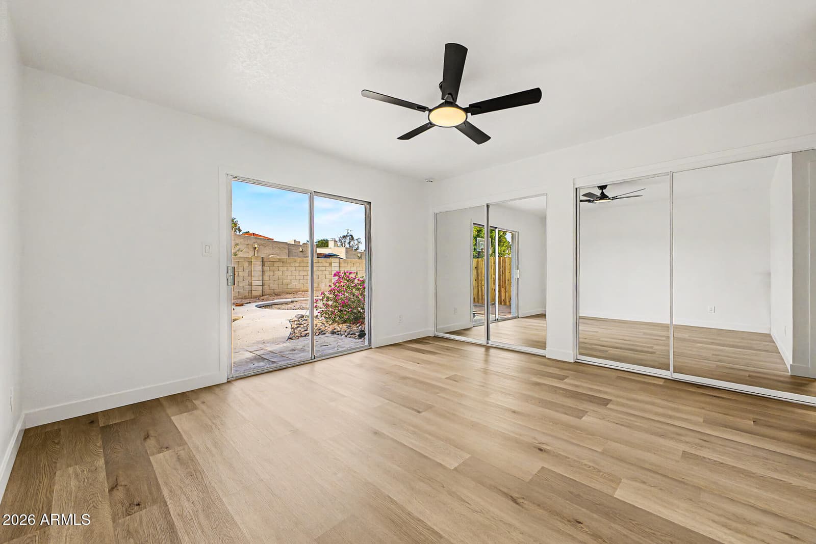 2910 W Sandra Terrace, Phoenix, AZ 85053 — photo 19 of 38