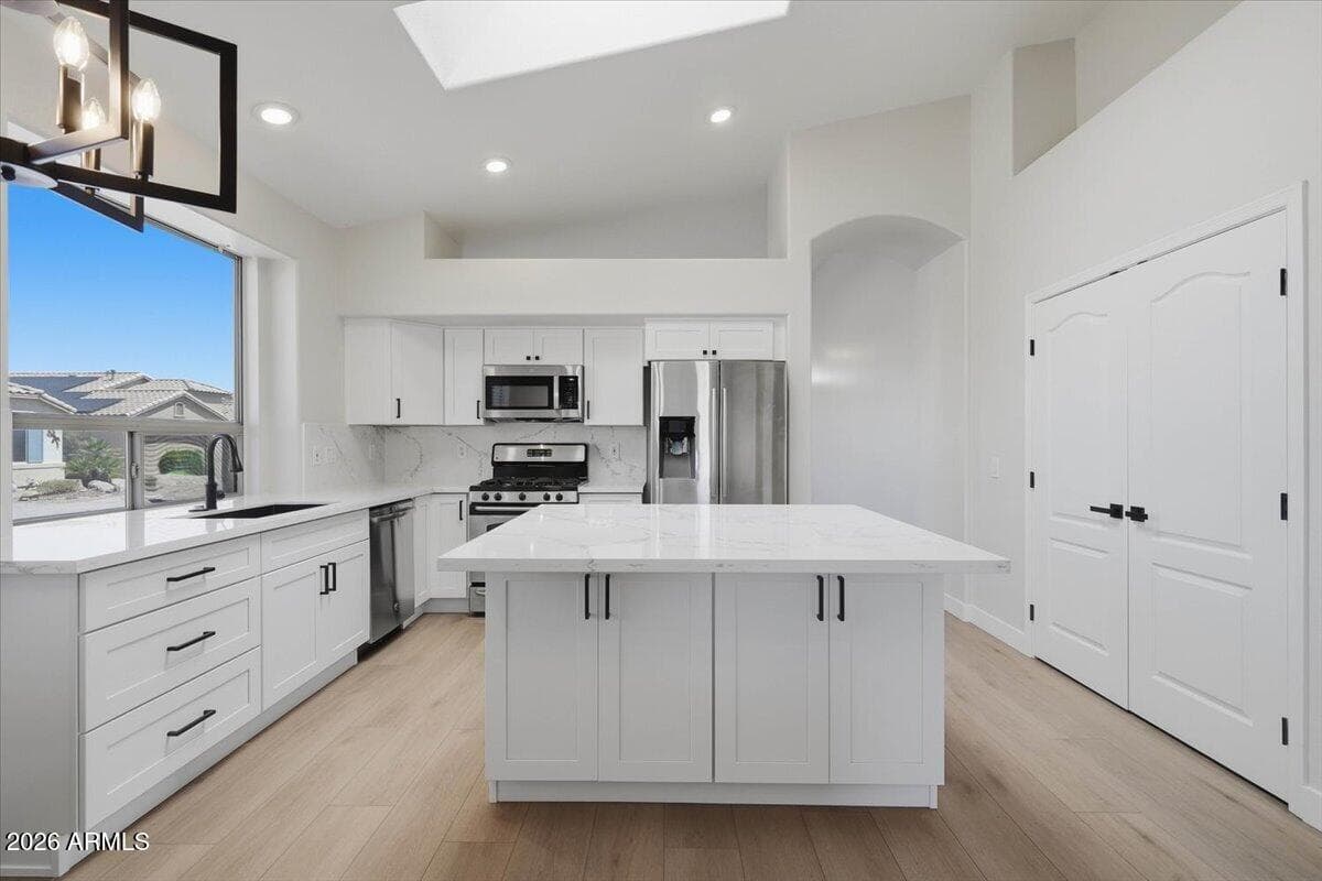 17320 N Thornberry Drive, Surprise, AZ 85374 — photo 3 of 46